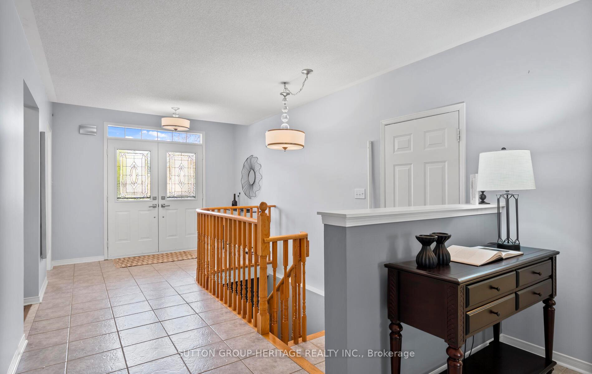 Photo 24 of 13 Hirshfield Lane, Ajax, Central — HOMEH