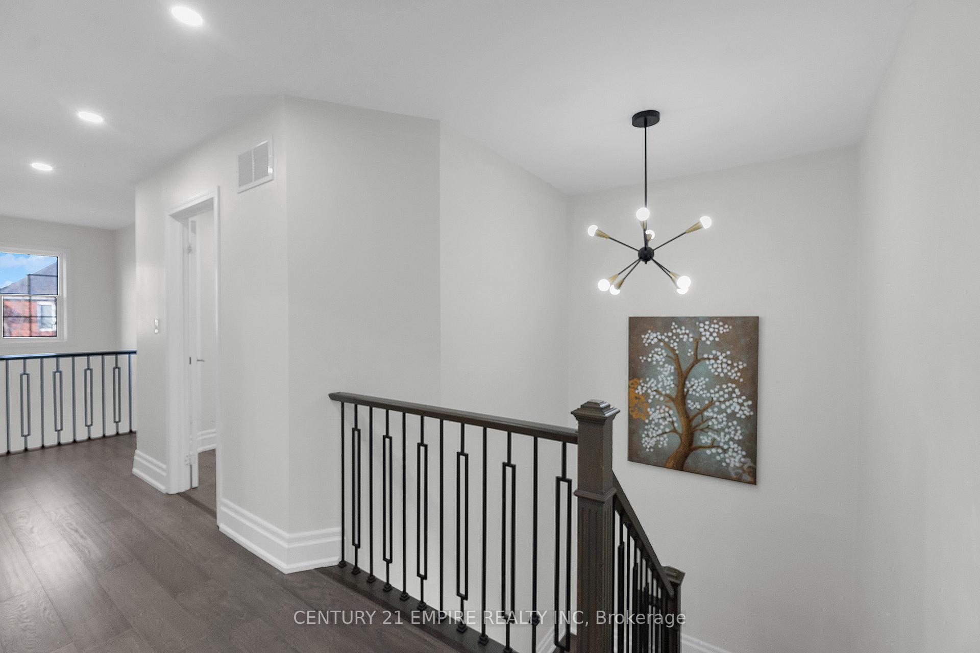 Photo 30 of 22 Leagrove Street, Brampton, Fletcher's Meadow — HOMEH