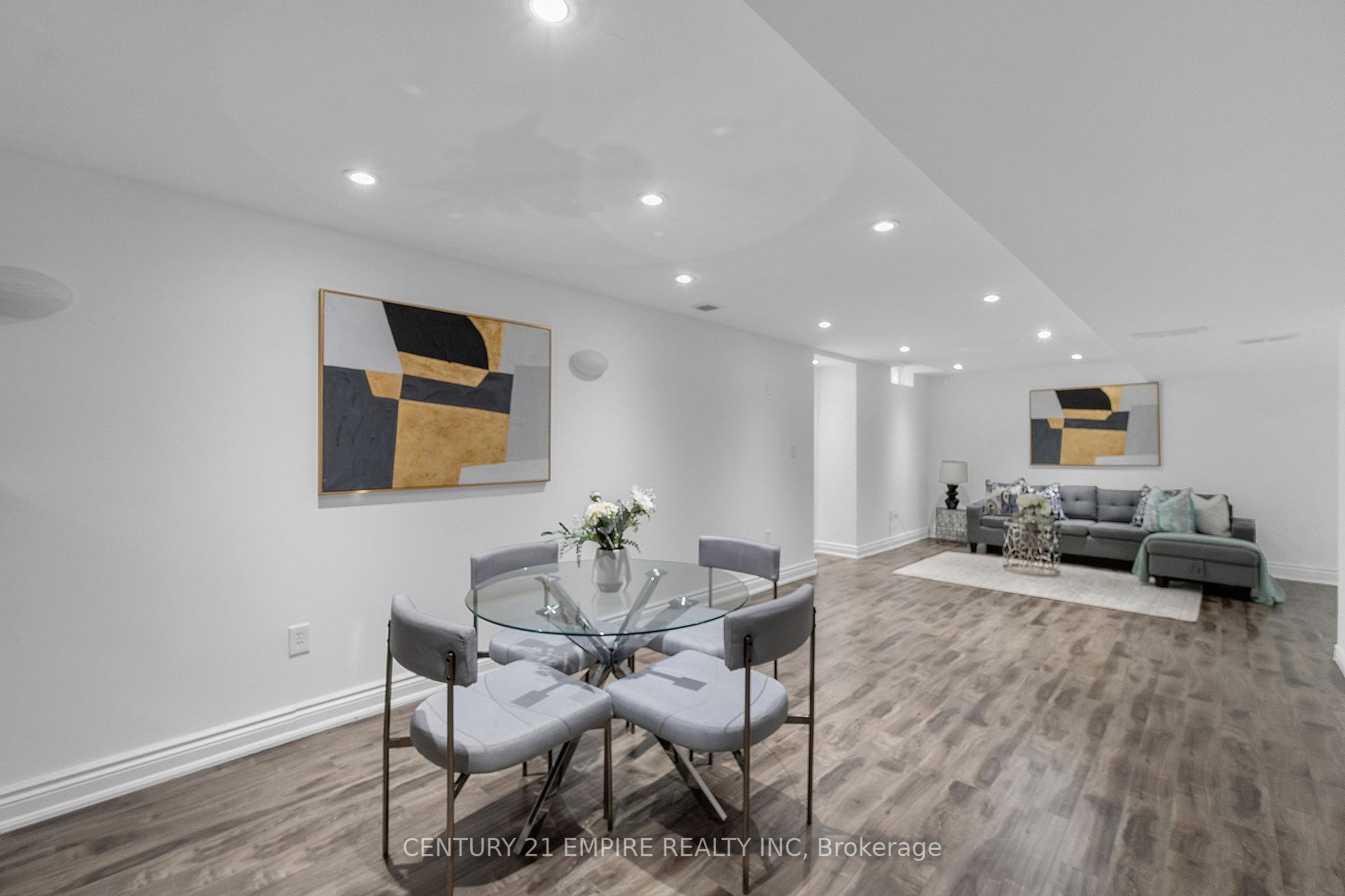 Photo 39 of 22 Leagrove Street, Brampton, Fletcher's Meadow — HOMEH