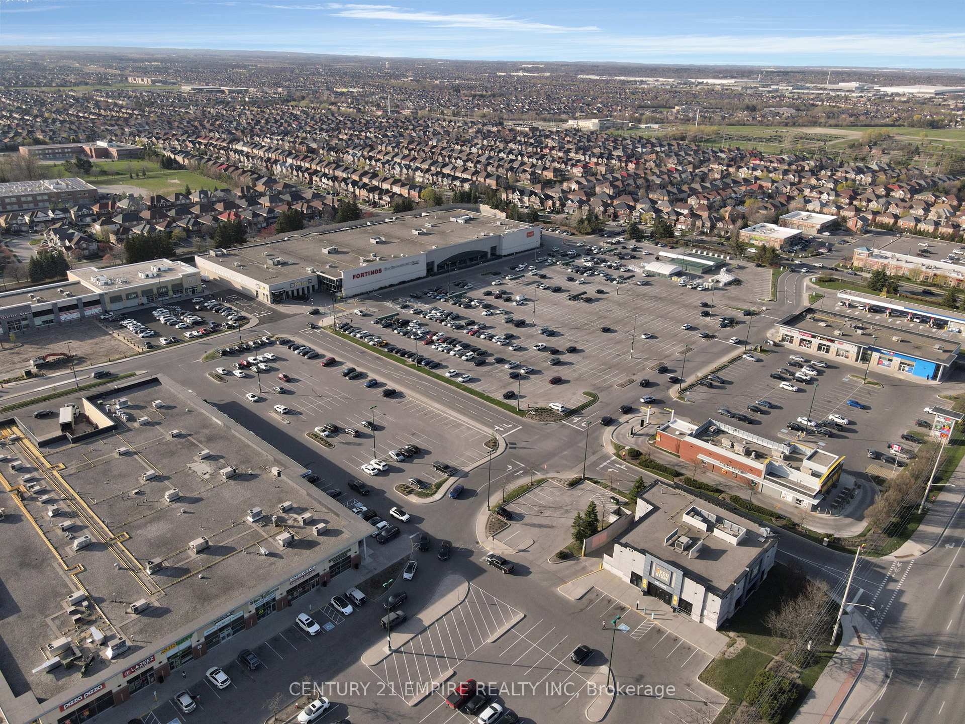 Photo 48 of 22 Leagrove Street, Brampton, Fletcher's Meadow — HOMEH