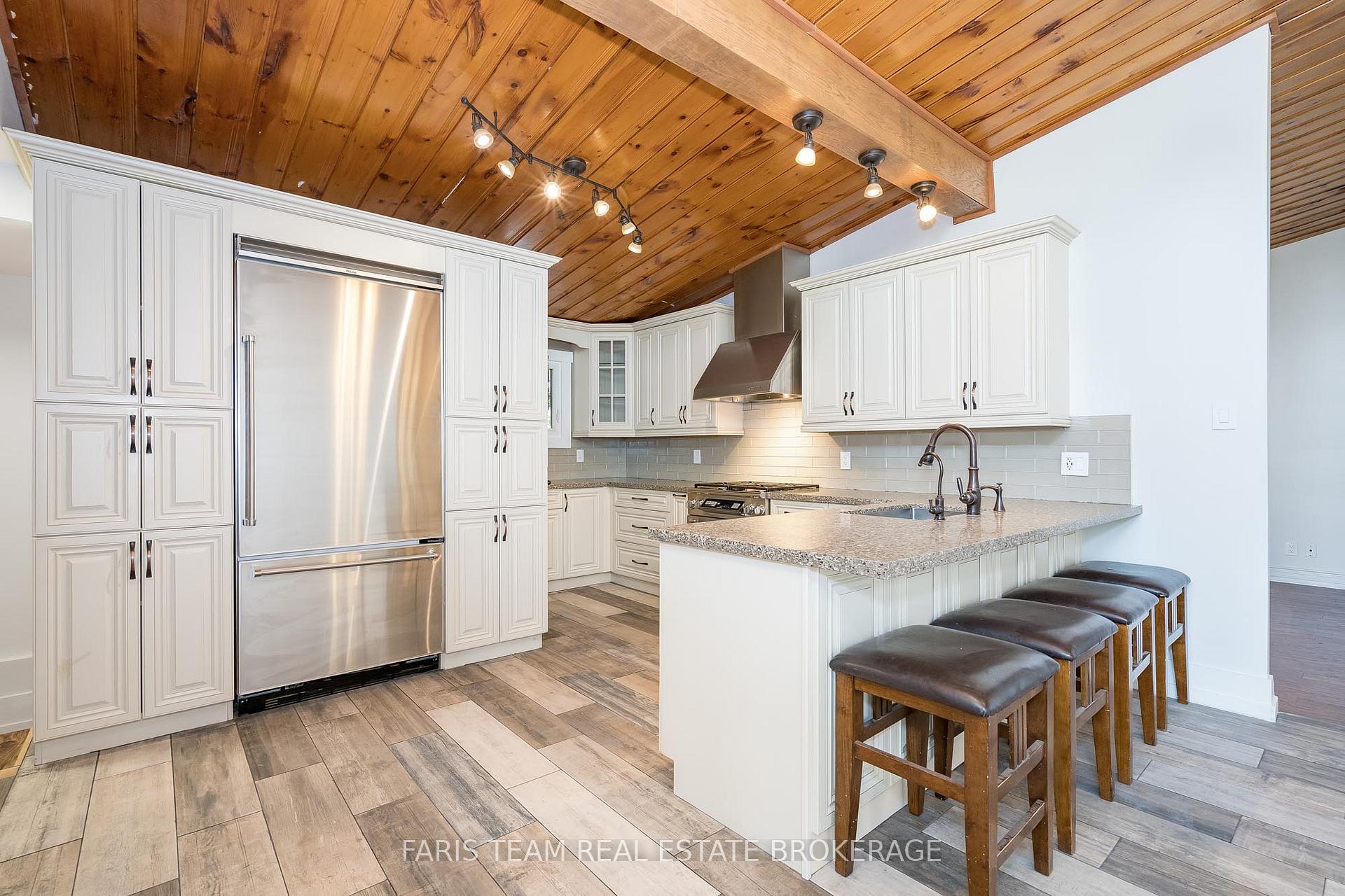 Photo 6 of 7466 11th Line, Essa, Thornton — HOMEH