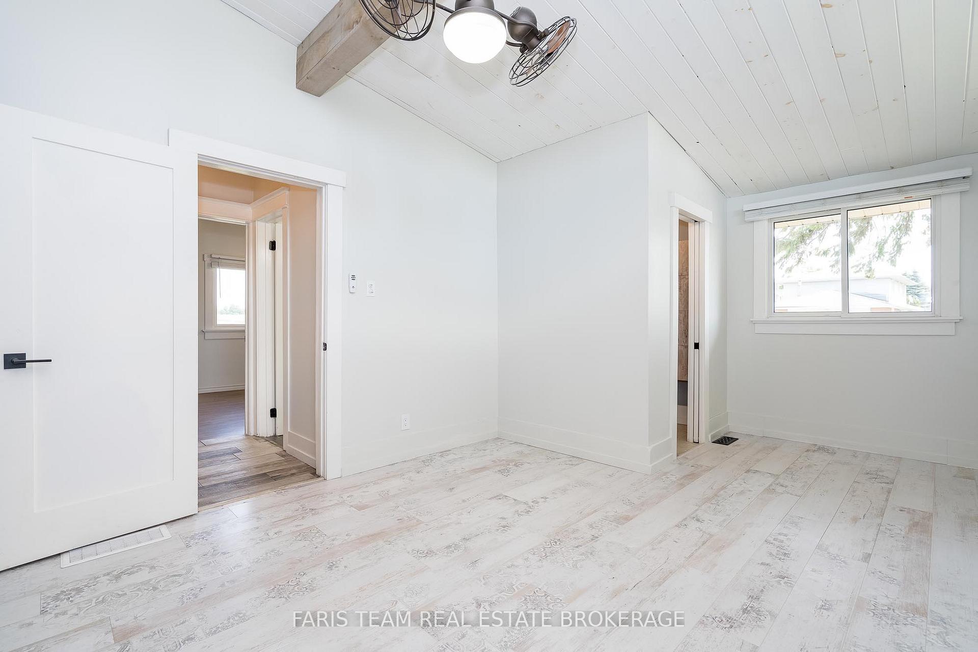 Photo 16 of 7466 11th Line, Essa, Thornton — HOMEH