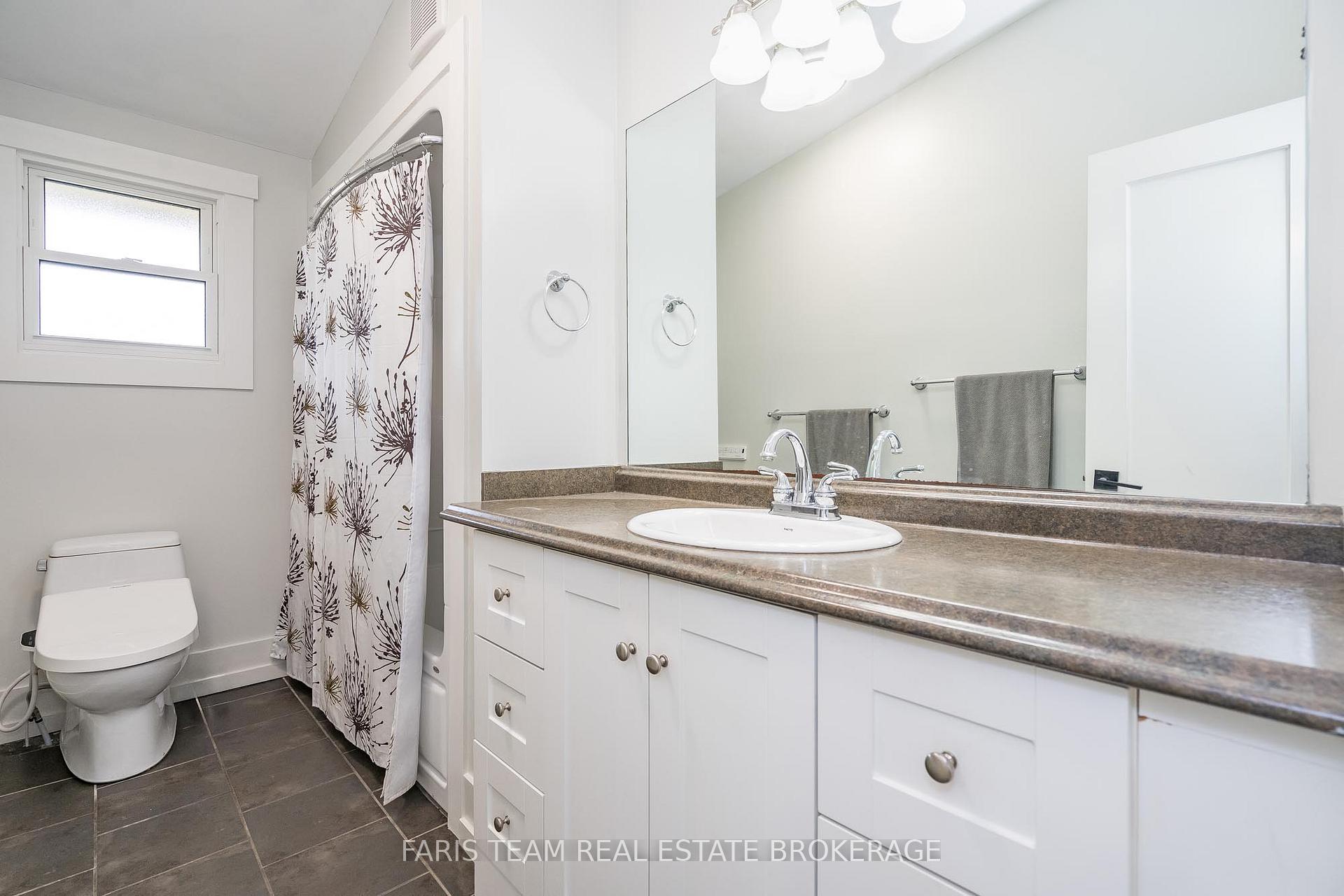 Photo 23 of 7466 11th Line, Essa, Thornton — HOMEH