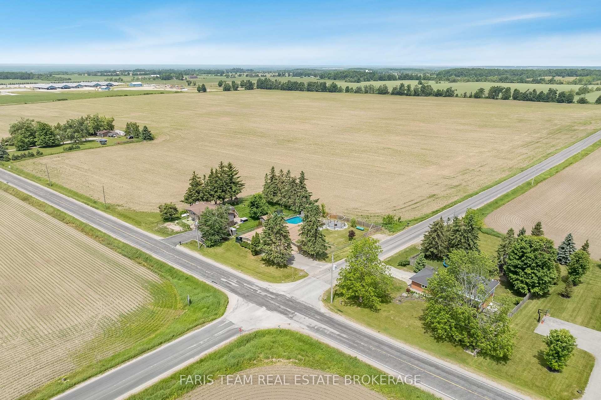 Photo 45 of 7466 11th Line, Essa, Thornton — HOMEH