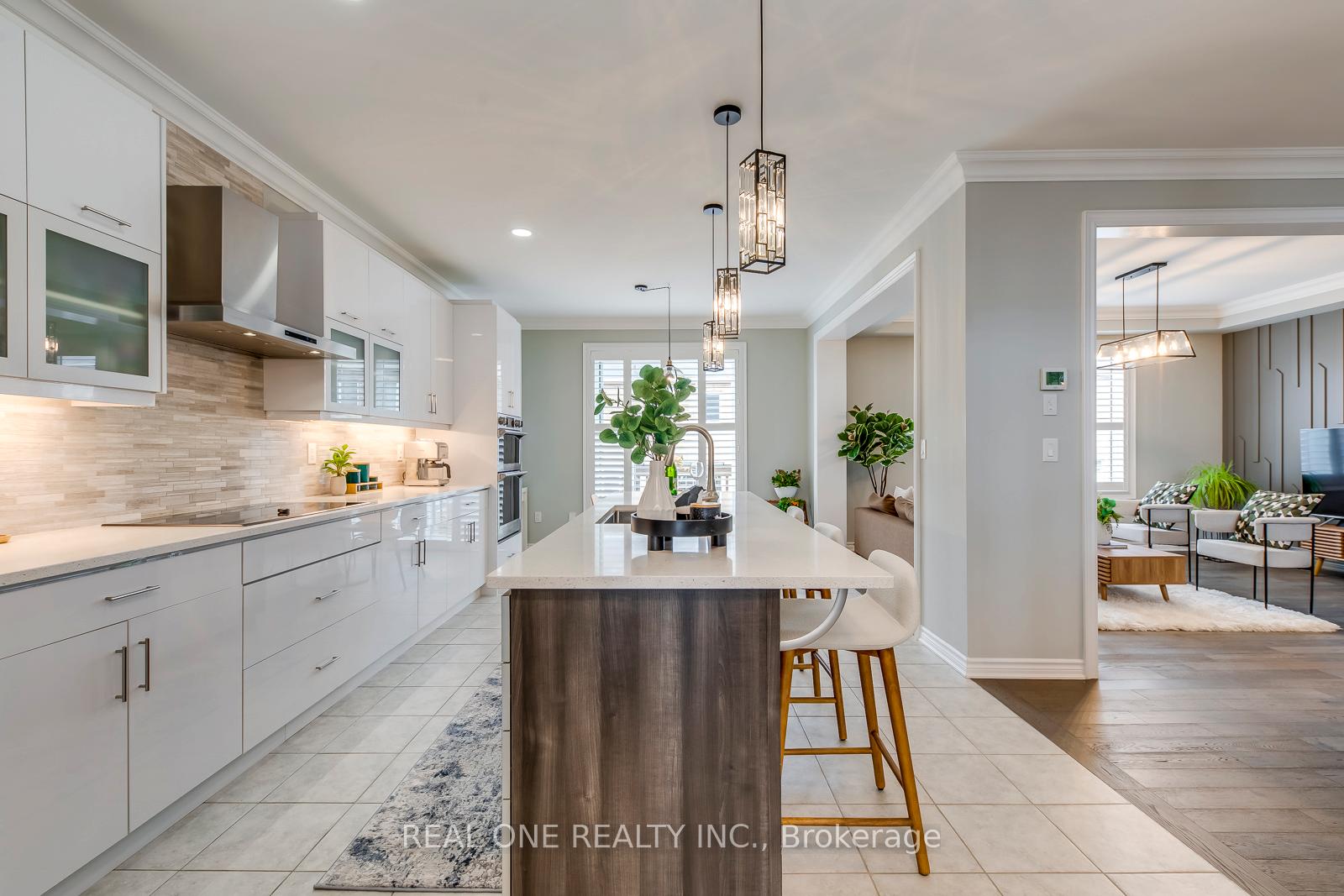 Photo 7 of 166 Stillwater Crescent, Hamilton, Waterdown — HOMEH