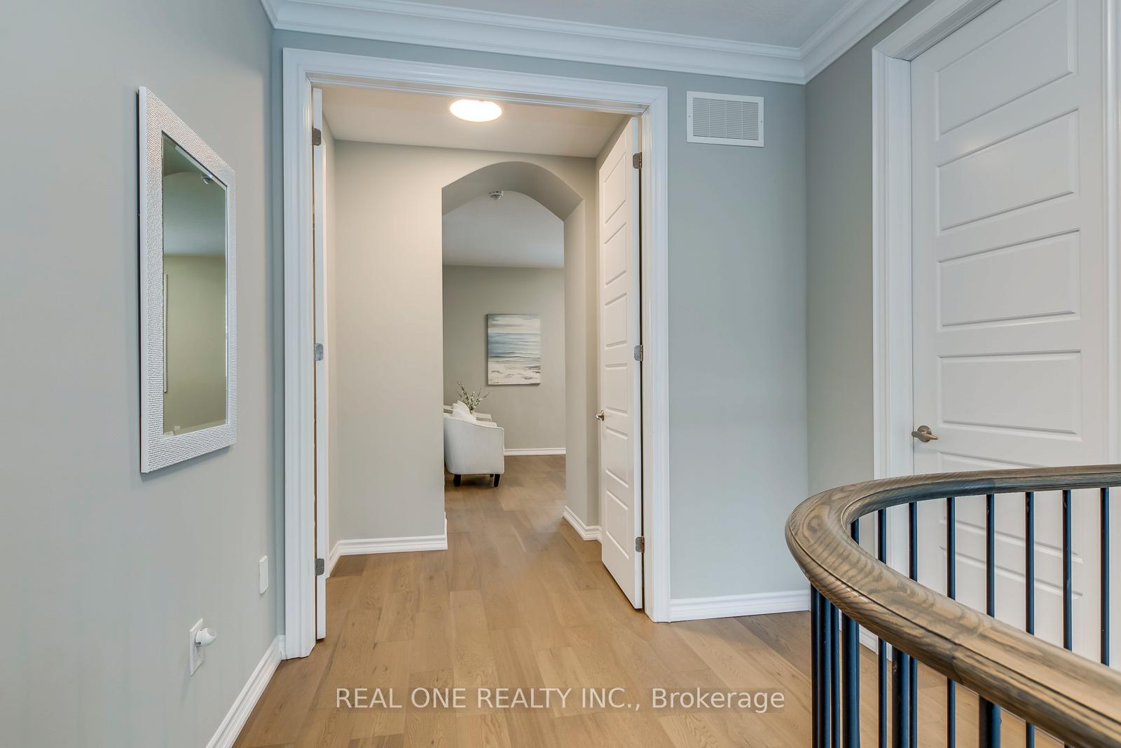 Photo 28 of 166 Stillwater Crescent, Hamilton, Waterdown — HOMEH