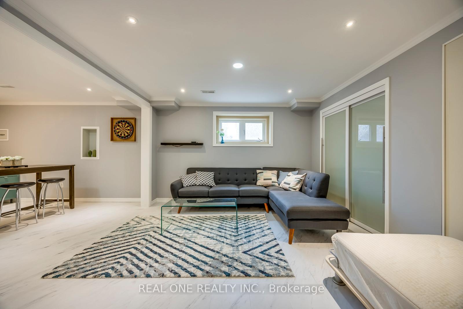 Photo 43 of 166 Stillwater Crescent, Hamilton, Waterdown — HOMEH