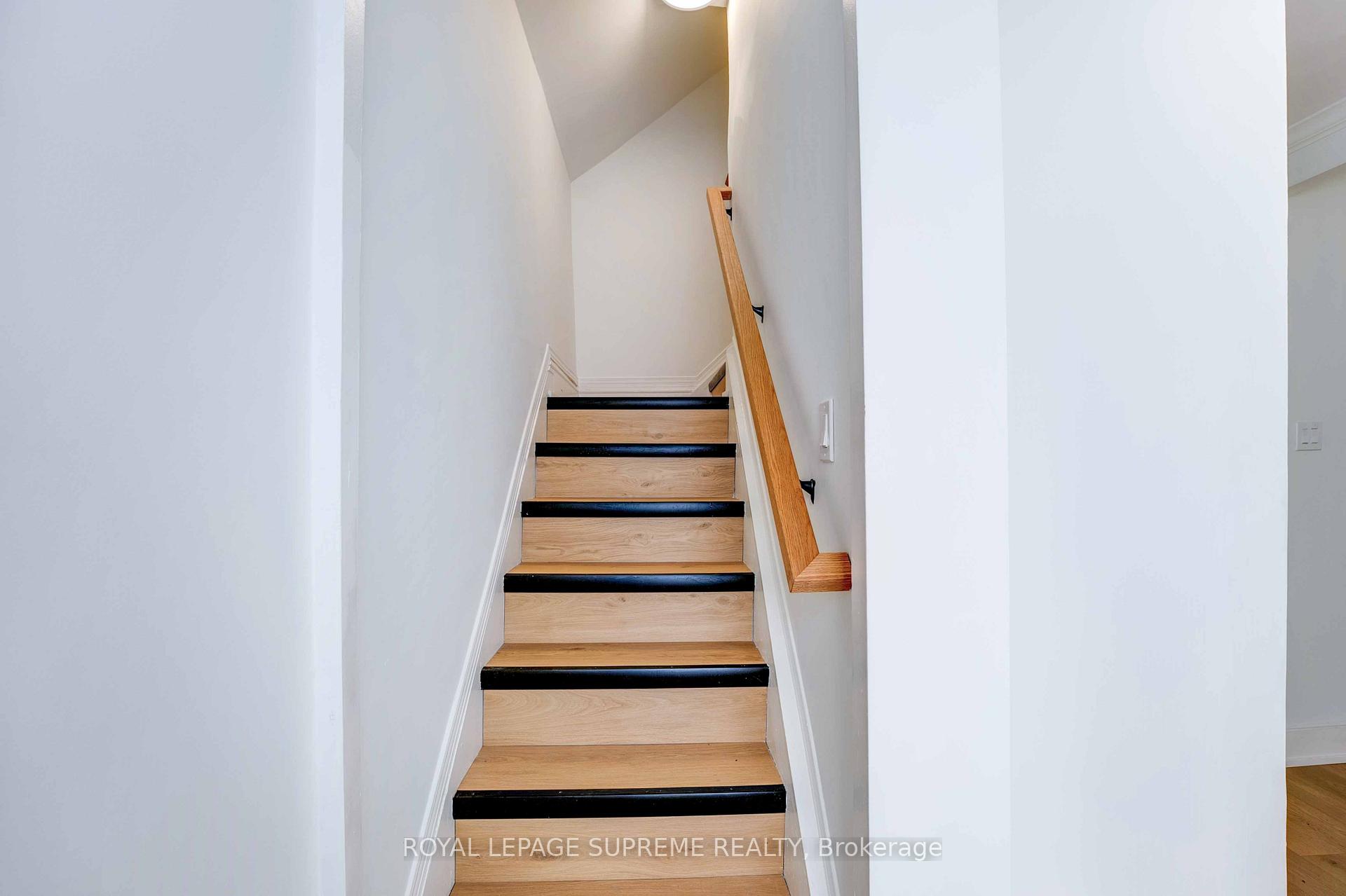 Photo 21 of 148 Leinster Avenue N, Hamilton, Stipley — HOMEH