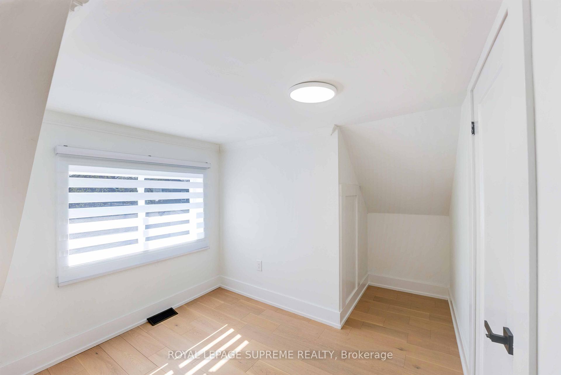 Photo 23 of 148 Leinster Avenue N, Hamilton, Stipley — HOMEH