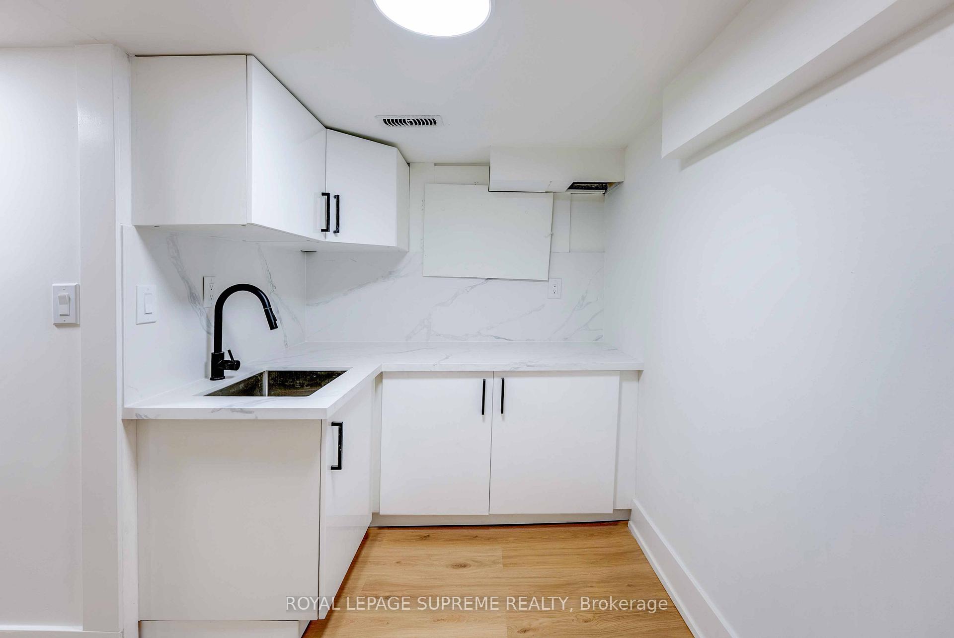 Photo 35 of 148 Leinster Avenue N, Hamilton, Stipley — HOMEH