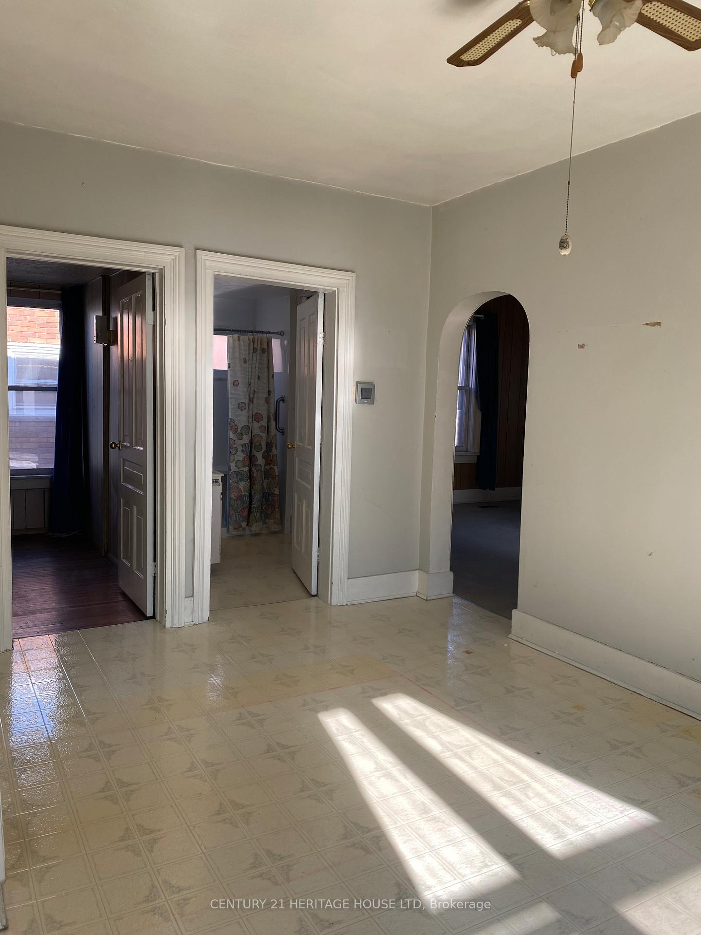 Photo 18 of 111 Elm Street, St. Thomas — HOMEH