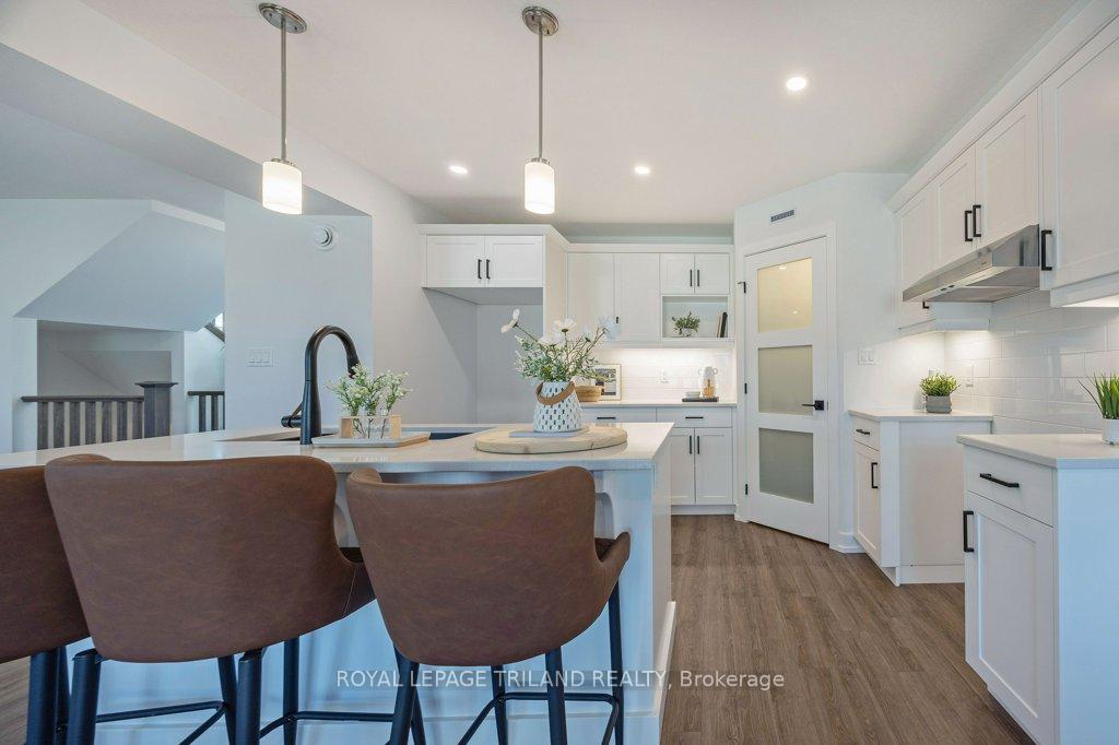 Photo 21 of 57 Silverleaf Path, St. Thomas — HOMEH