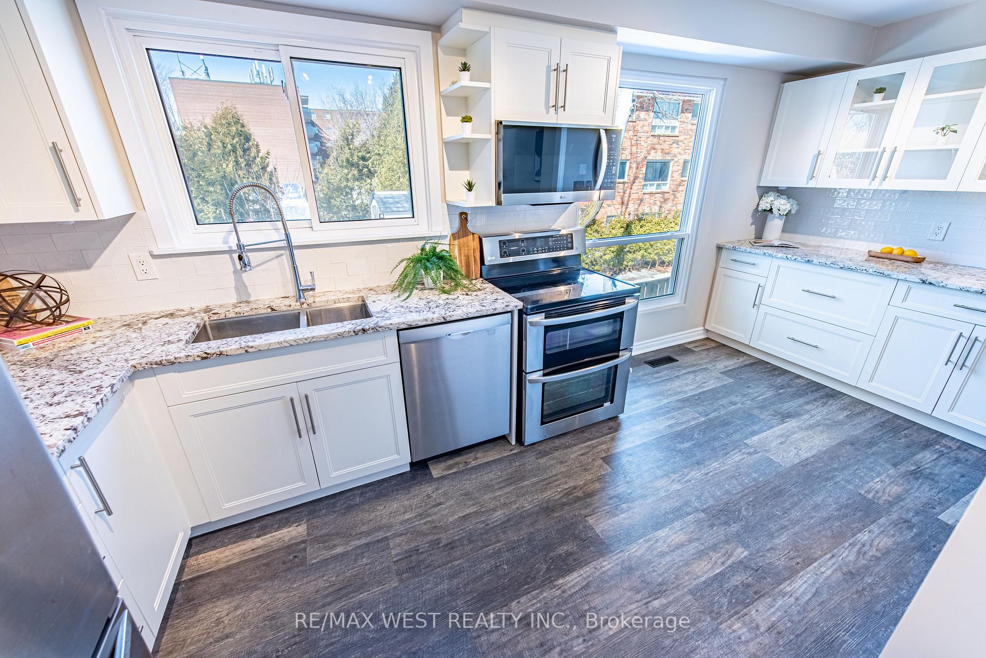 Photo 11 of Unit 26, 222 Pearson Street, Oshawa, O'Neill — HOMEH