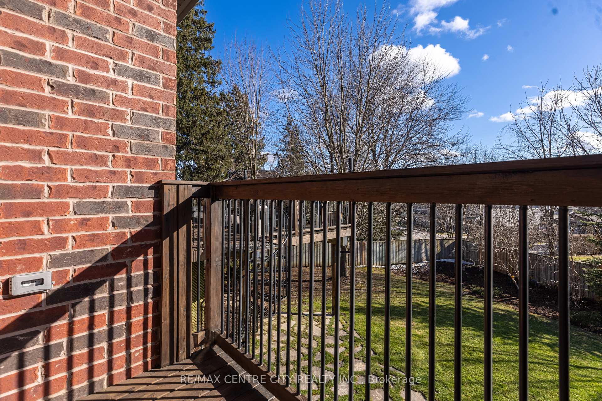 Photo 15 of Unit 6, 140 Stanley Street, St. Thomas — HOMEH