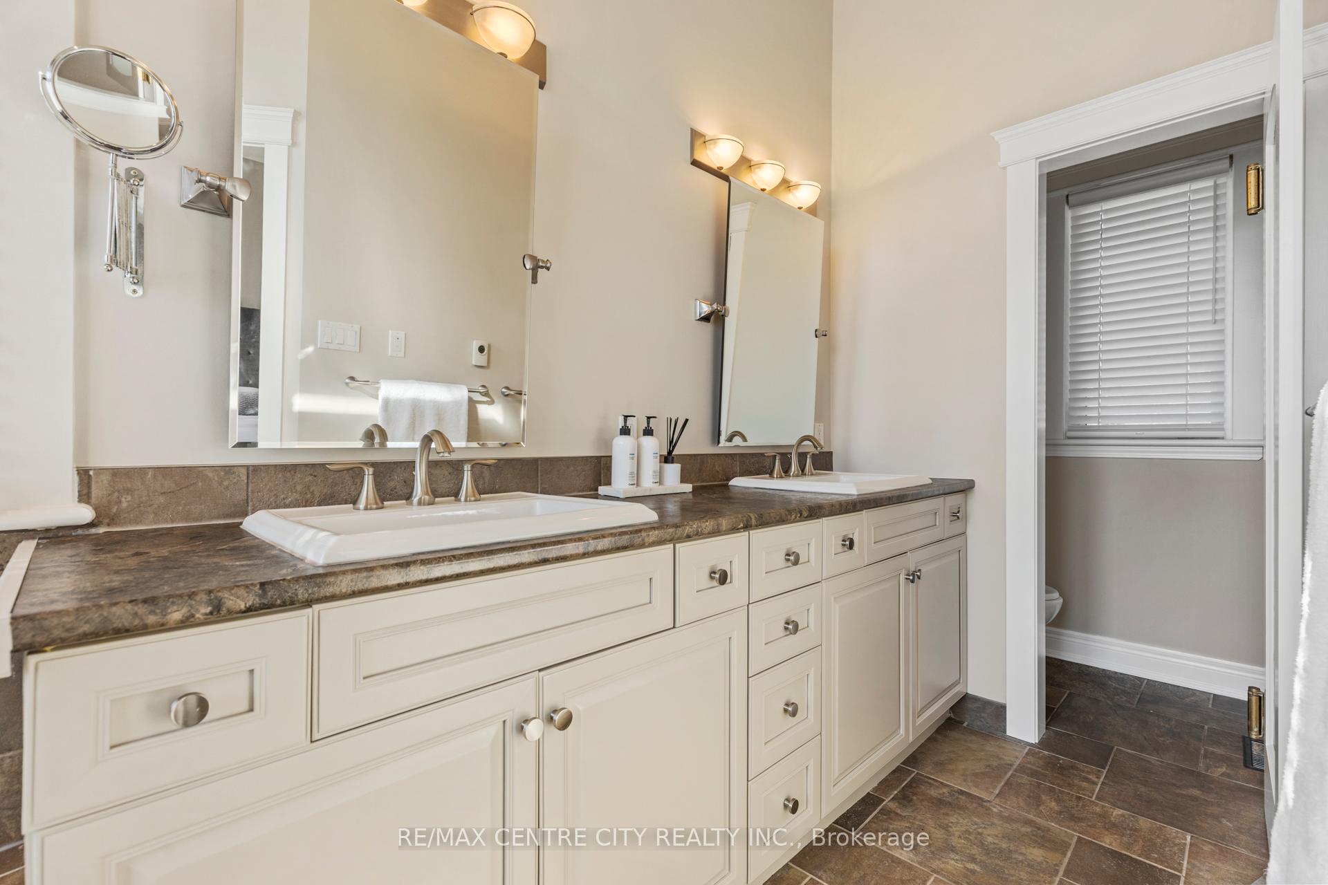 Photo 17 of Unit 6, 140 Stanley Street, St. Thomas — HOMEH