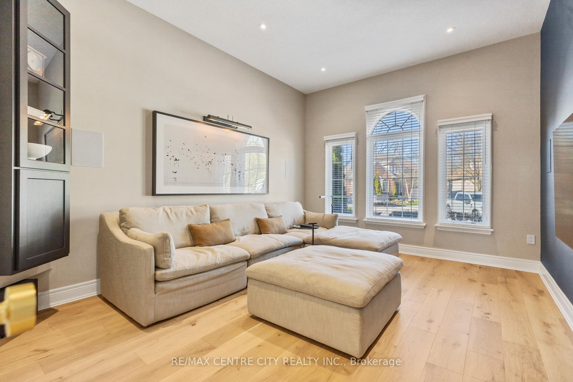 Photo 20 of Unit 6, 140 Stanley Street, St. Thomas — HOMEH