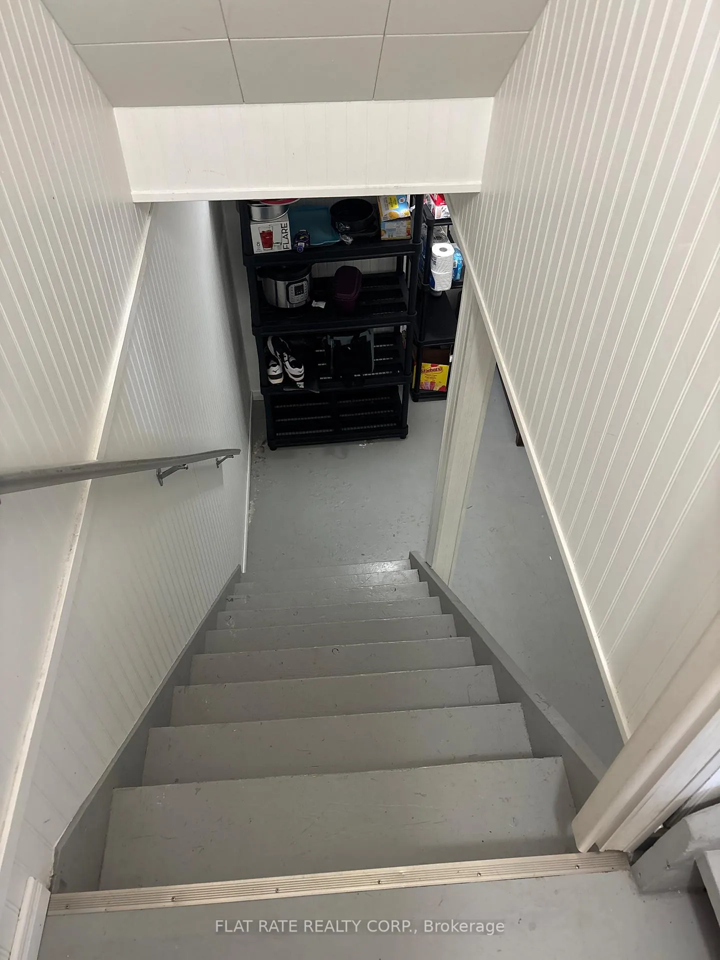 Photo 13 of 2153 Walker Avenue, Peterborough, Ashburnham Ward 4 — HOMEH