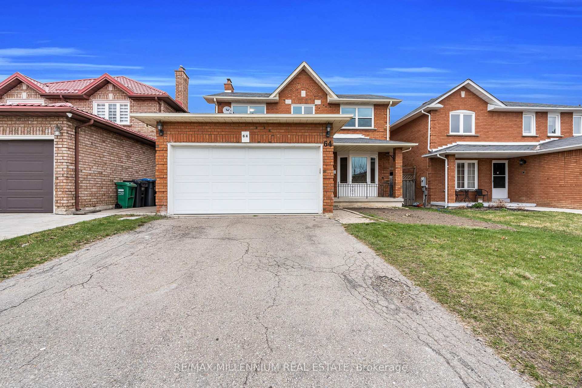 Photo 5 of 64 Allenhead Crescent NE, Brampton, Heart Lake East — HOMEH