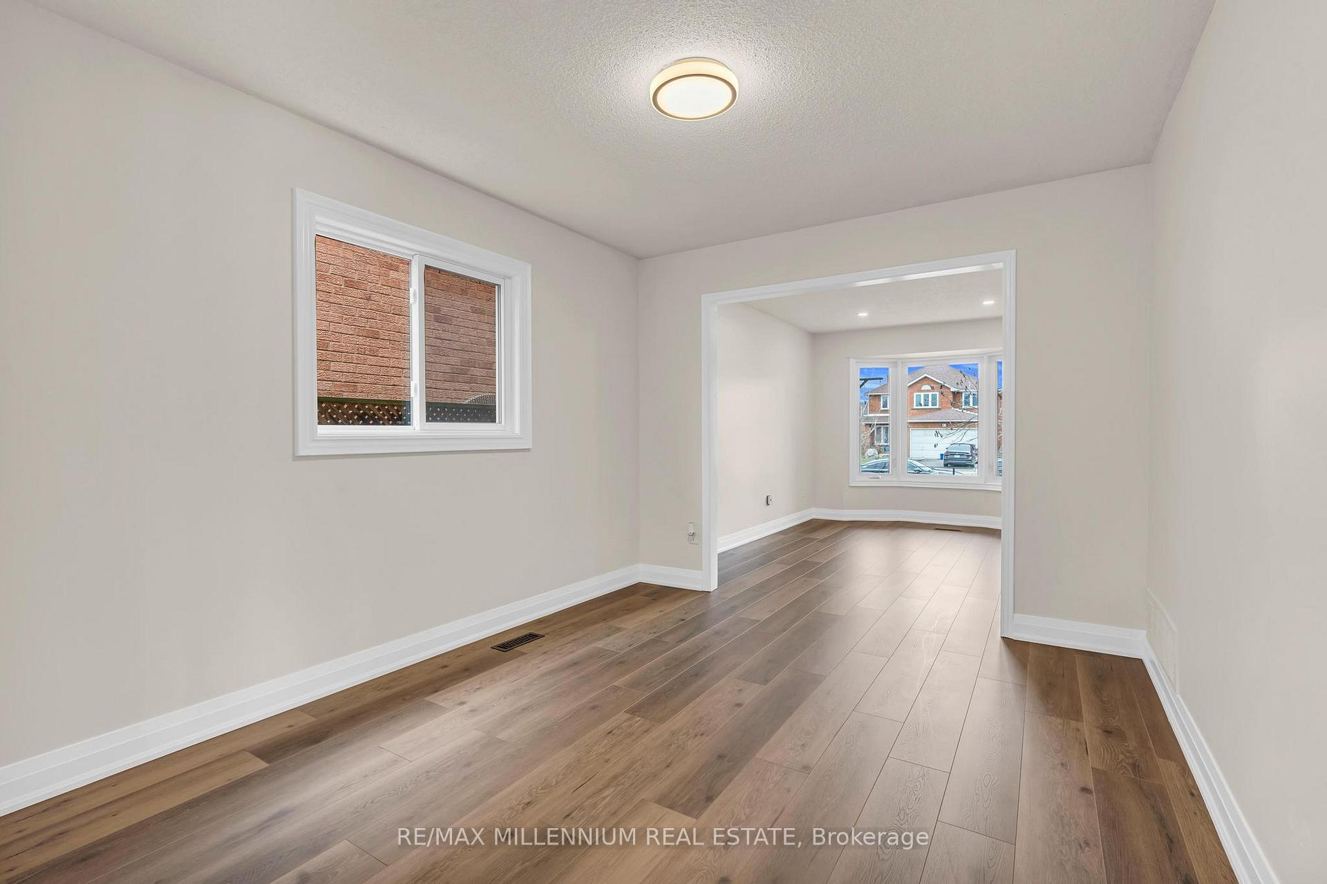 Photo 13 of 64 Allenhead Crescent NE, Brampton, Heart Lake East — HOMEH