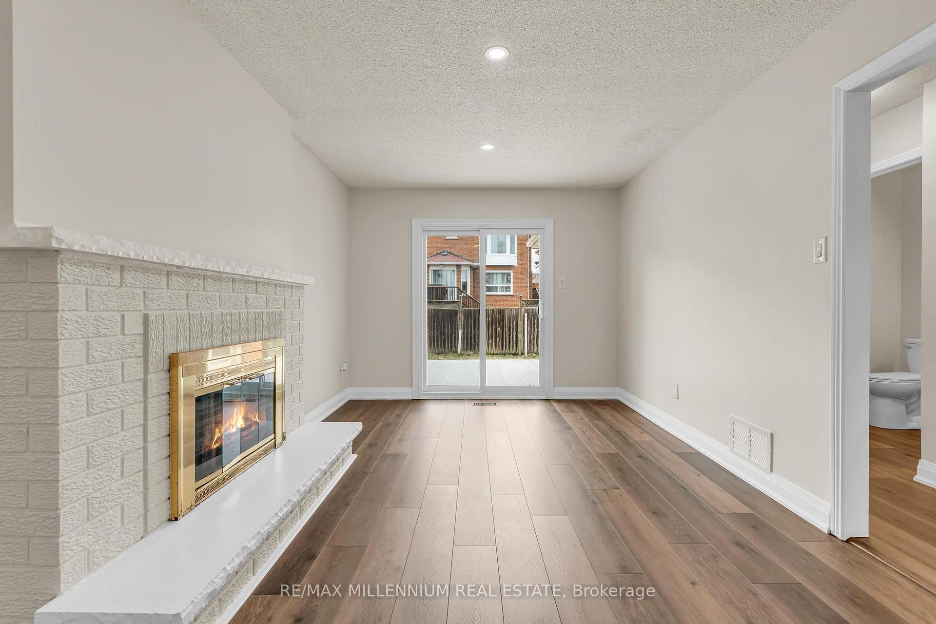 Photo 14 of 64 Allenhead Crescent NE, Brampton, Heart Lake East — HOMEH
