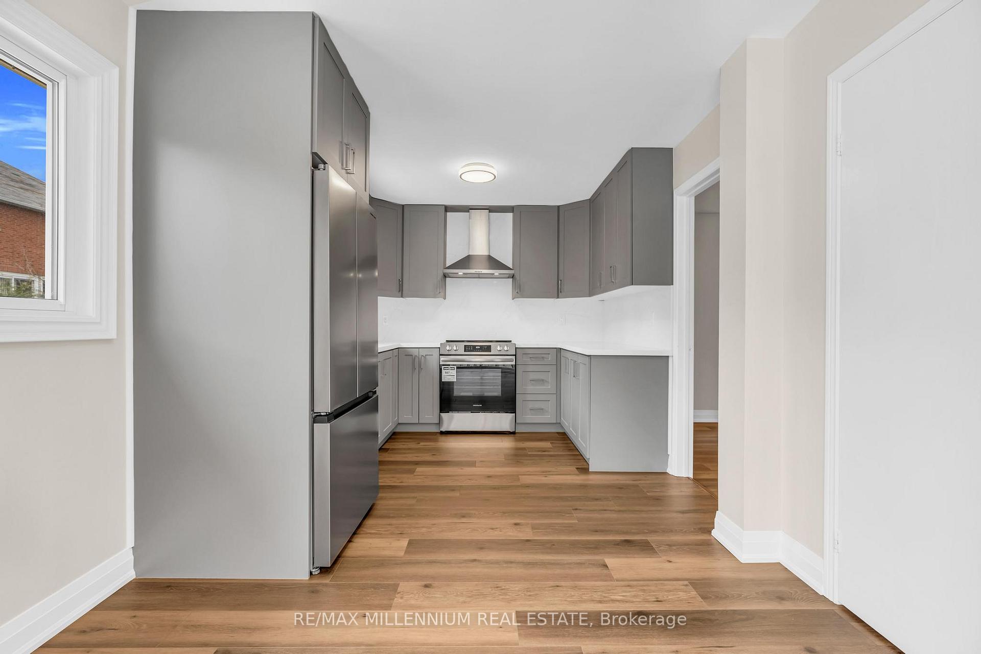 Photo 17 of 64 Allenhead Crescent NE, Brampton, Heart Lake East — HOMEH