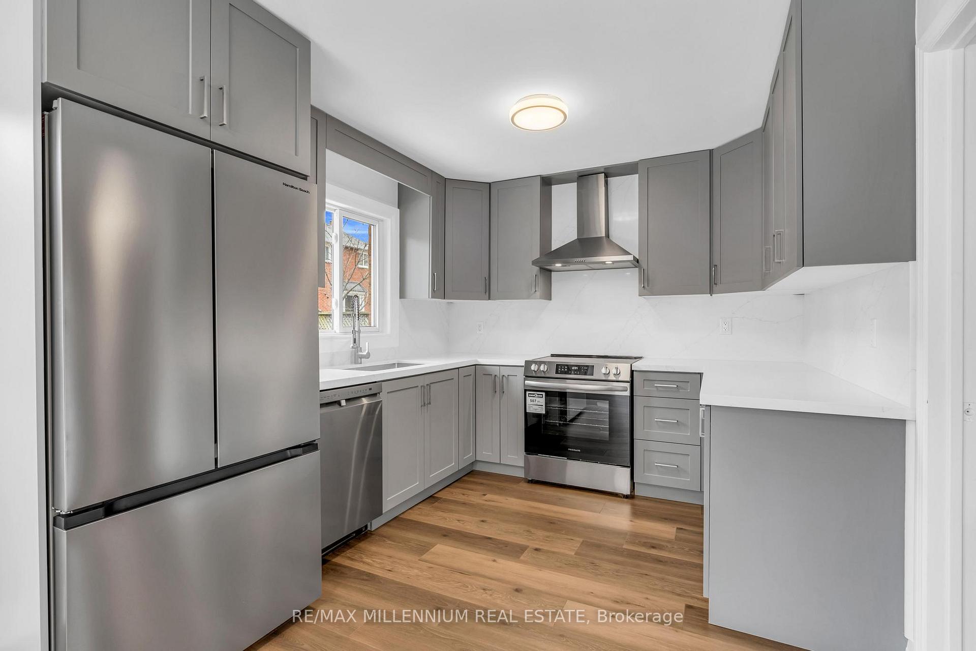 Photo 18 of 64 Allenhead Crescent NE, Brampton, Heart Lake East — HOMEH