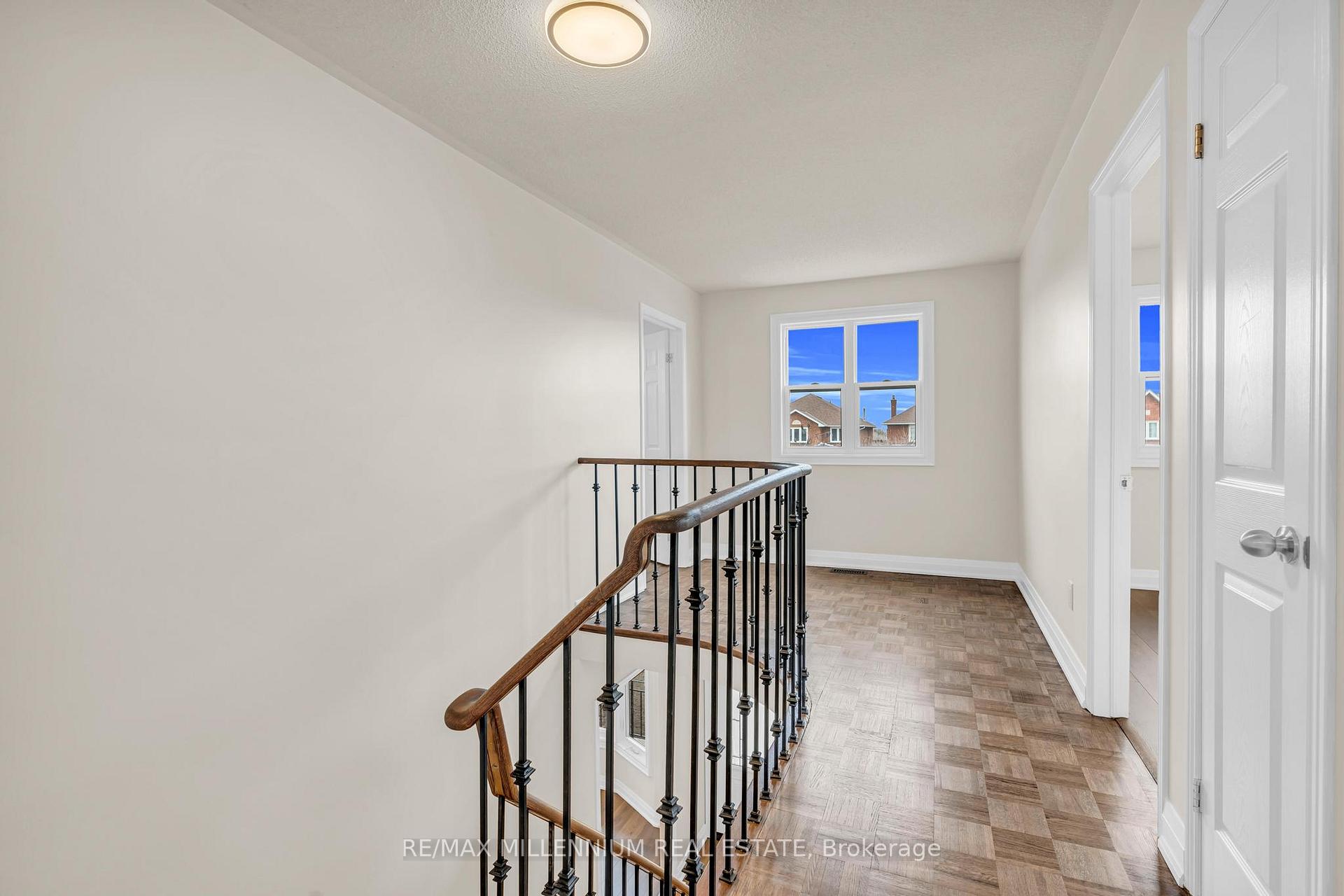 Photo 25 of 64 Allenhead Crescent NE, Brampton, Heart Lake East — HOMEH
