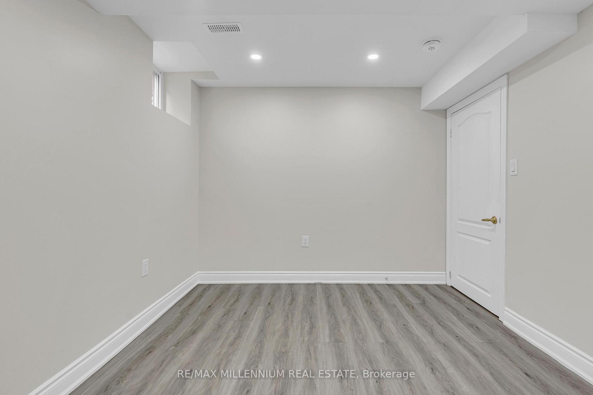 Photo 52 of 64 Allenhead Crescent NE, Brampton, Heart Lake East — HOMEH