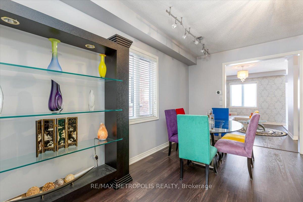 Photo 2 of 101 Lesabre Crescent, Brampton, Bram East — HOMEH