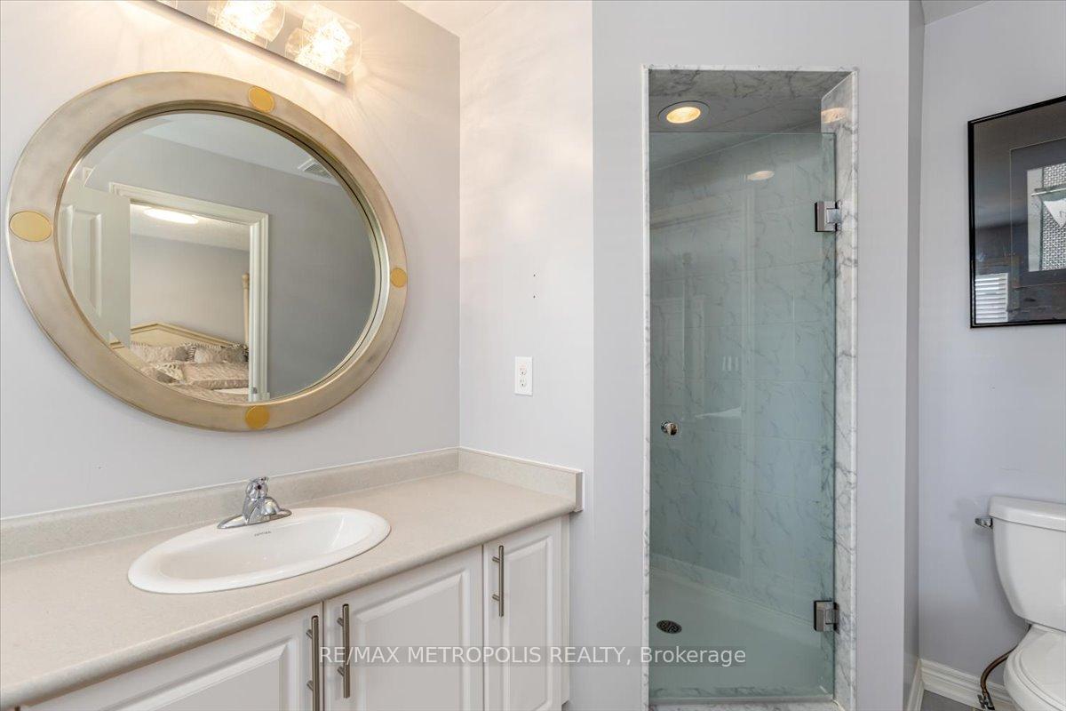 Photo 19 of 101 Lesabre Crescent, Brampton, Bram East — HOMEH