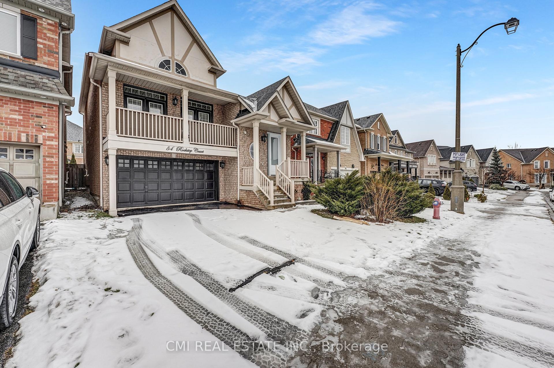 Photo 2 of 54 Rockstep Court, Brampton, Sandringham-Wellington — HOMEH