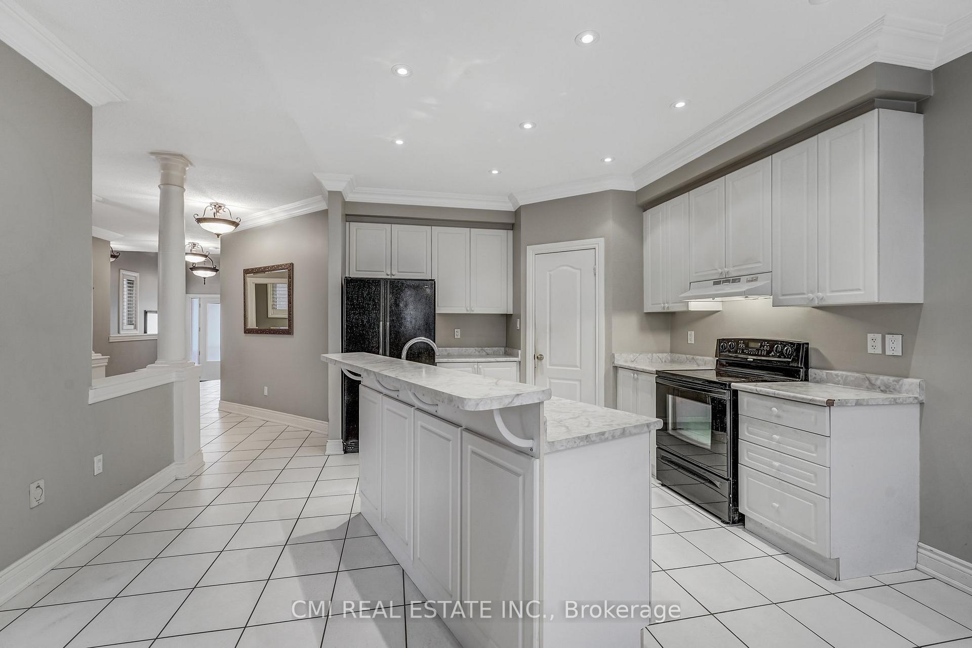 Photo 15 of 54 Rockstep Court, Brampton, Sandringham-Wellington — HOMEH