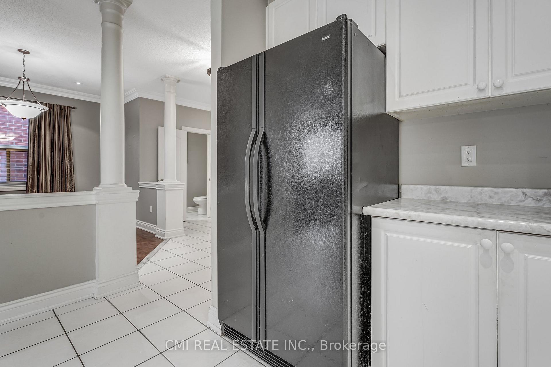 Photo 19 of 54 Rockstep Court, Brampton, Sandringham-Wellington — HOMEH