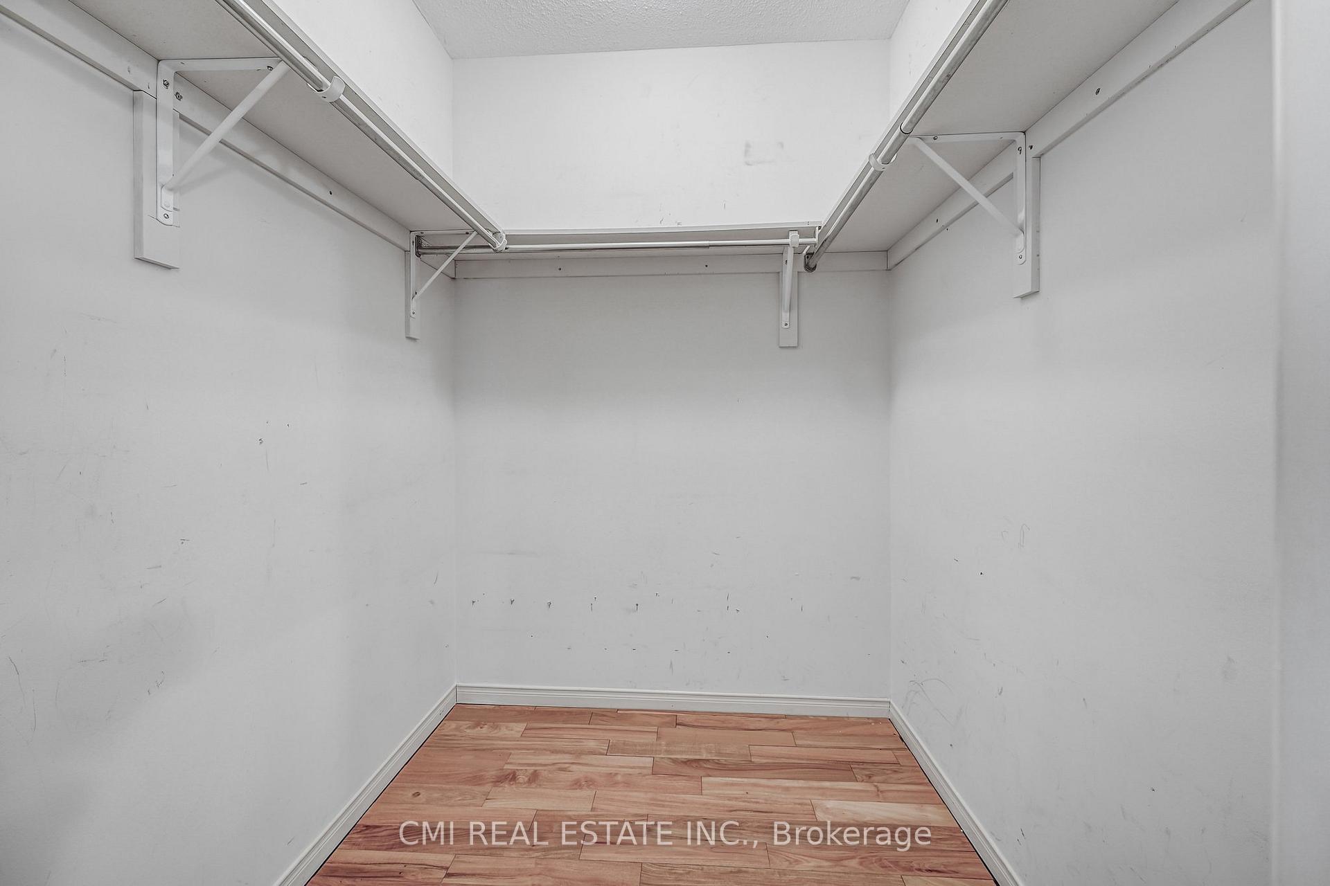 Photo 28 of 54 Rockstep Court, Brampton, Sandringham-Wellington — HOMEH