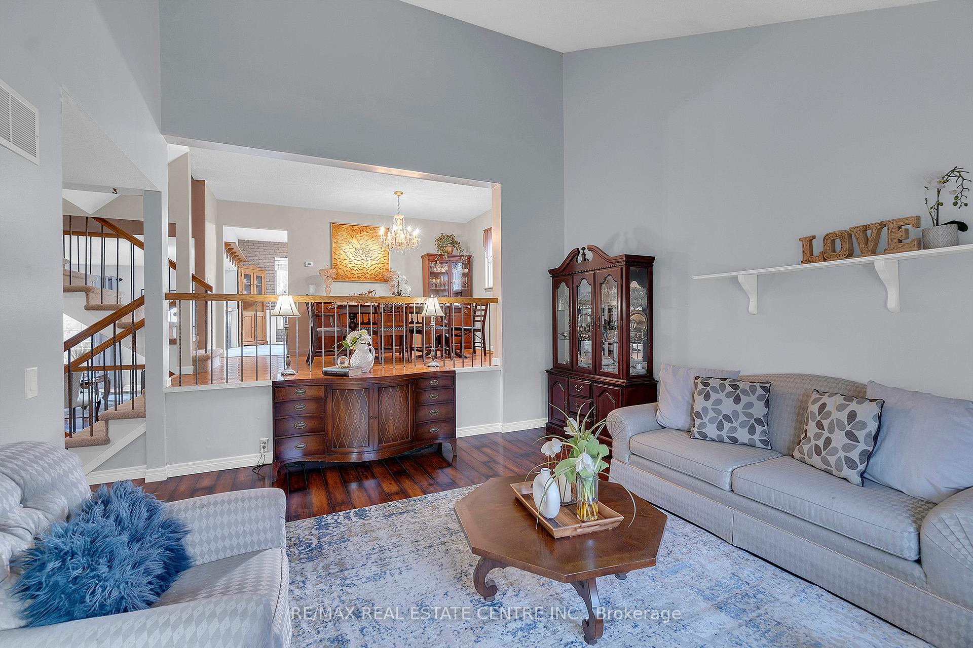 Photo 12 of 107 Royal Palm Drive, Brampton, Heart Lake East — HOMEH
