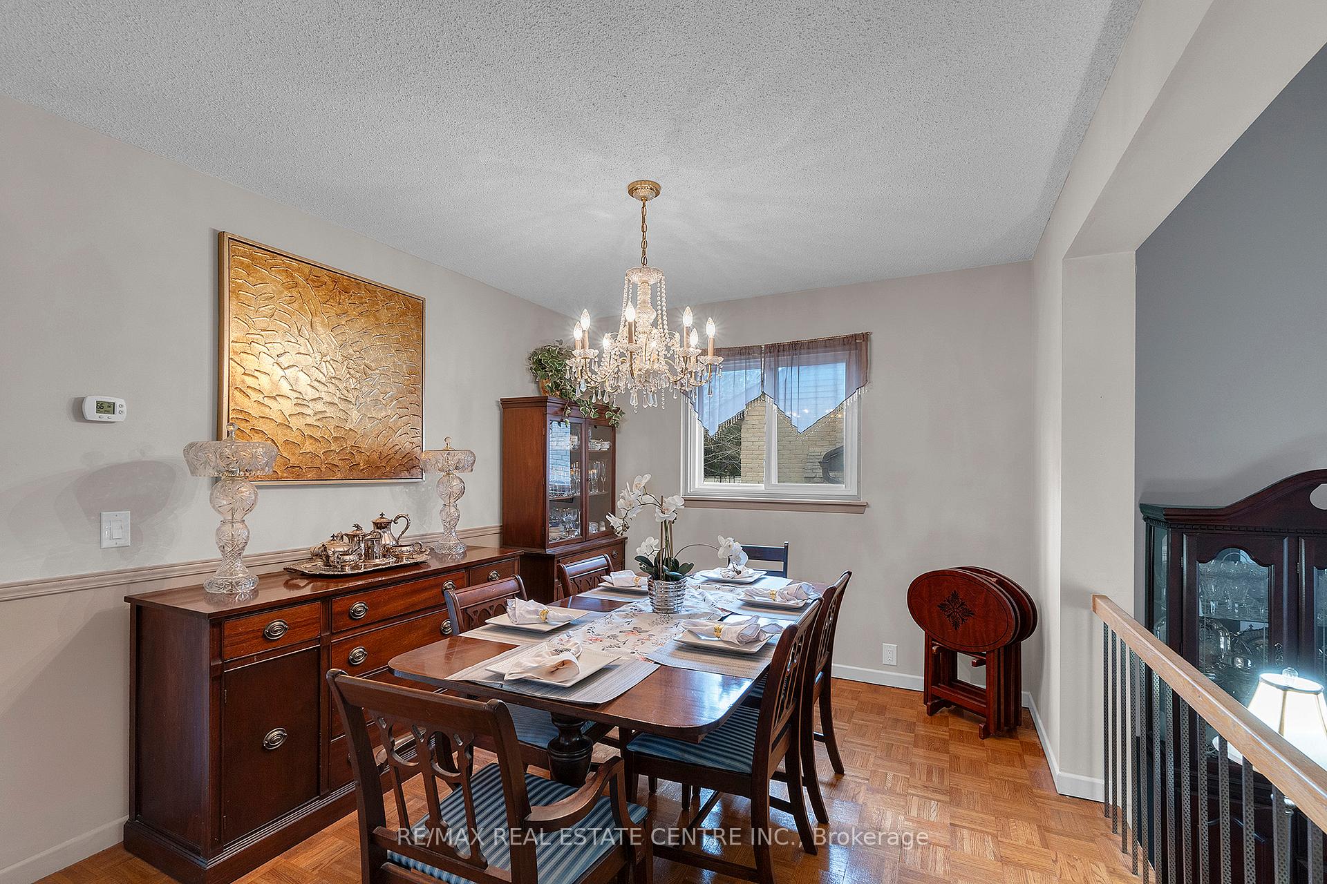 Photo 15 of 107 Royal Palm Drive, Brampton, Heart Lake East — HOMEH