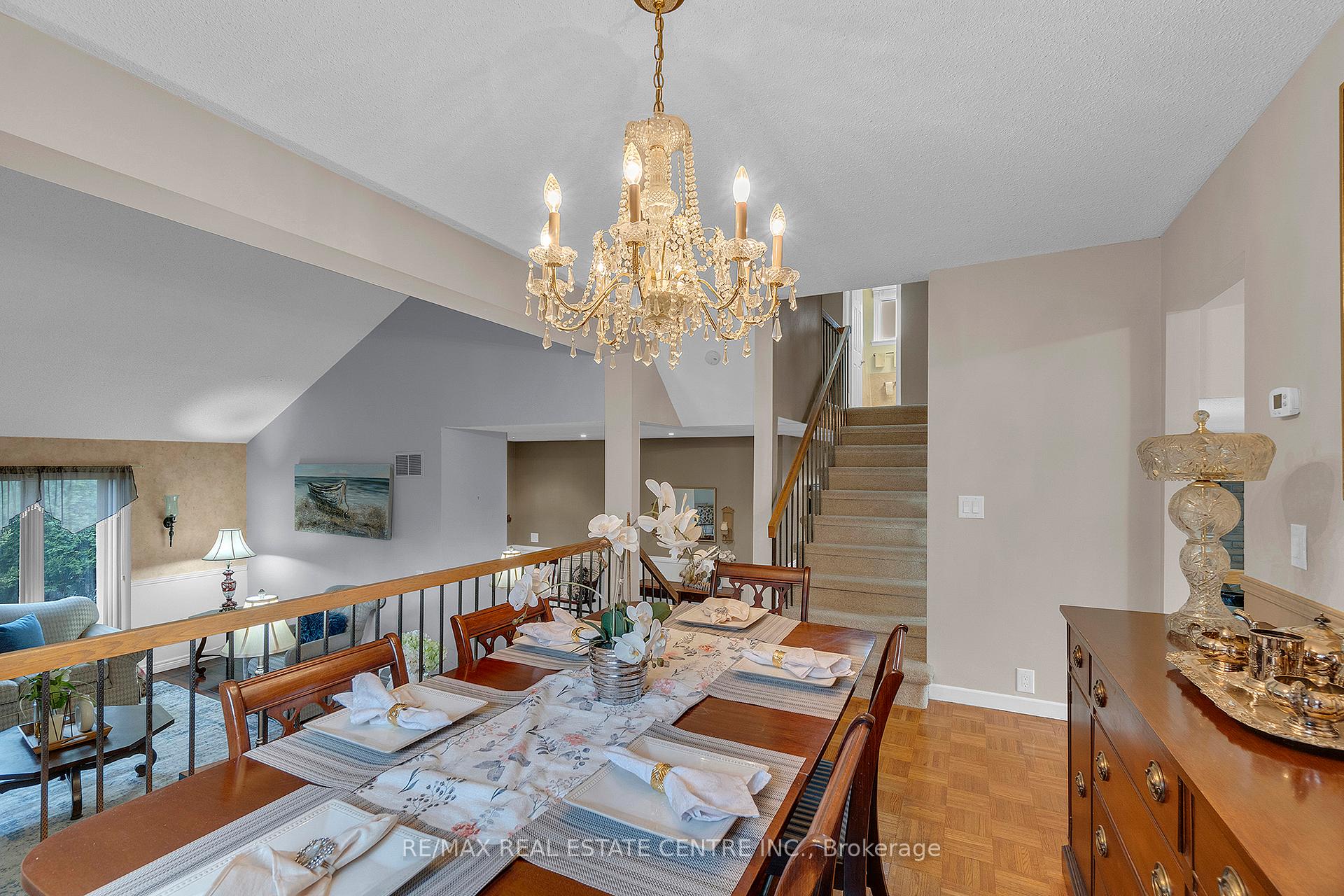 Photo 17 of 107 Royal Palm Drive, Brampton, Heart Lake East — HOMEH
