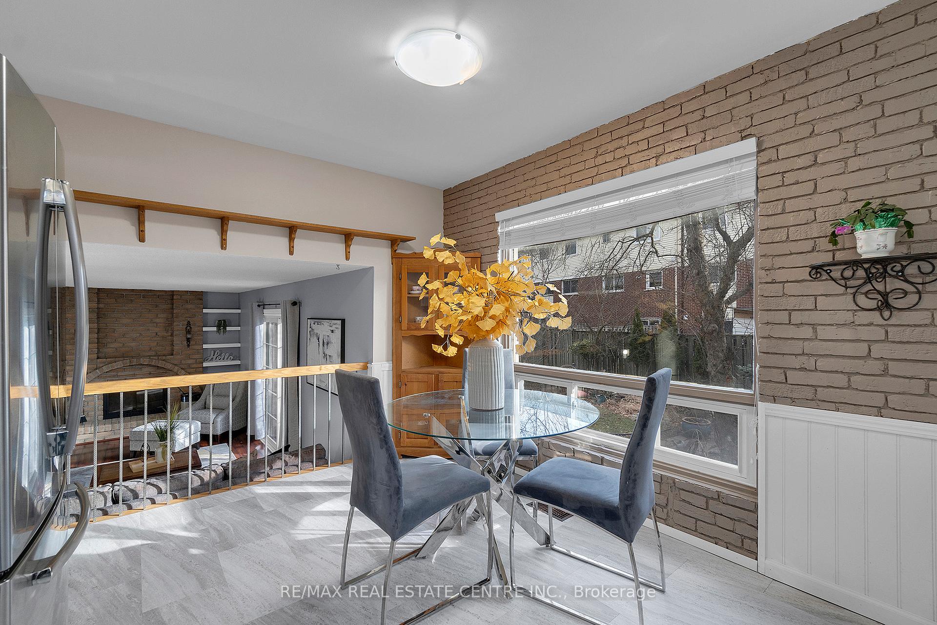 Photo 20 of 107 Royal Palm Drive, Brampton, Heart Lake East — HOMEH