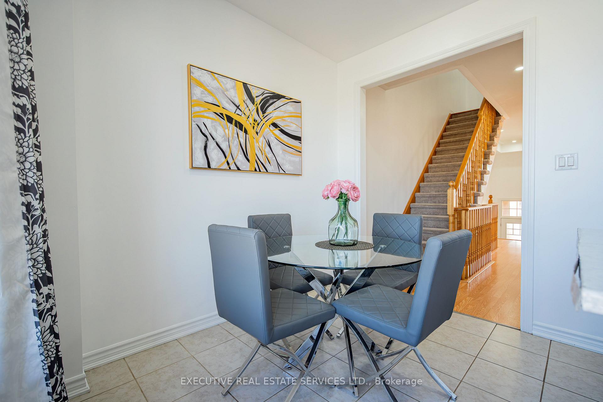 Photo 42 of 110 Magdalene Crescent, Brampton, Heart Lake East — HOMEH