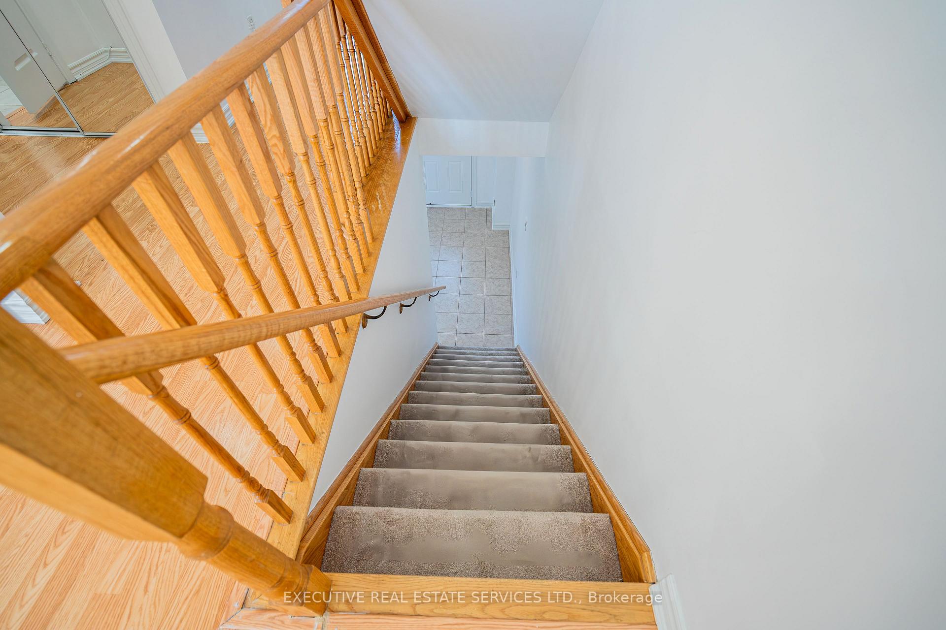 Photo 56 of 110 Magdalene Crescent, Brampton, Heart Lake East — HOMEH