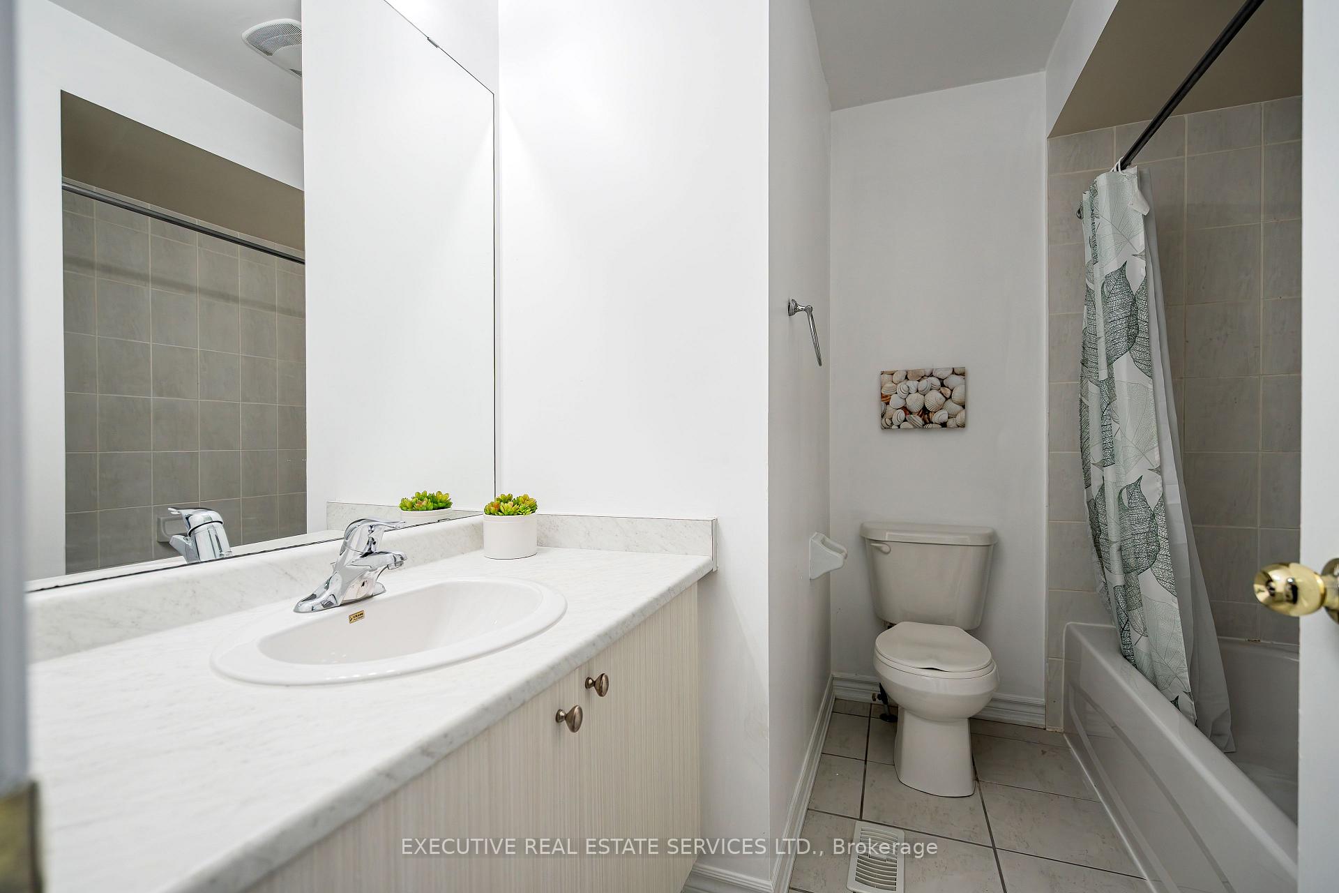 Photo 69 of 110 Magdalene Crescent, Brampton, Heart Lake East — HOMEH