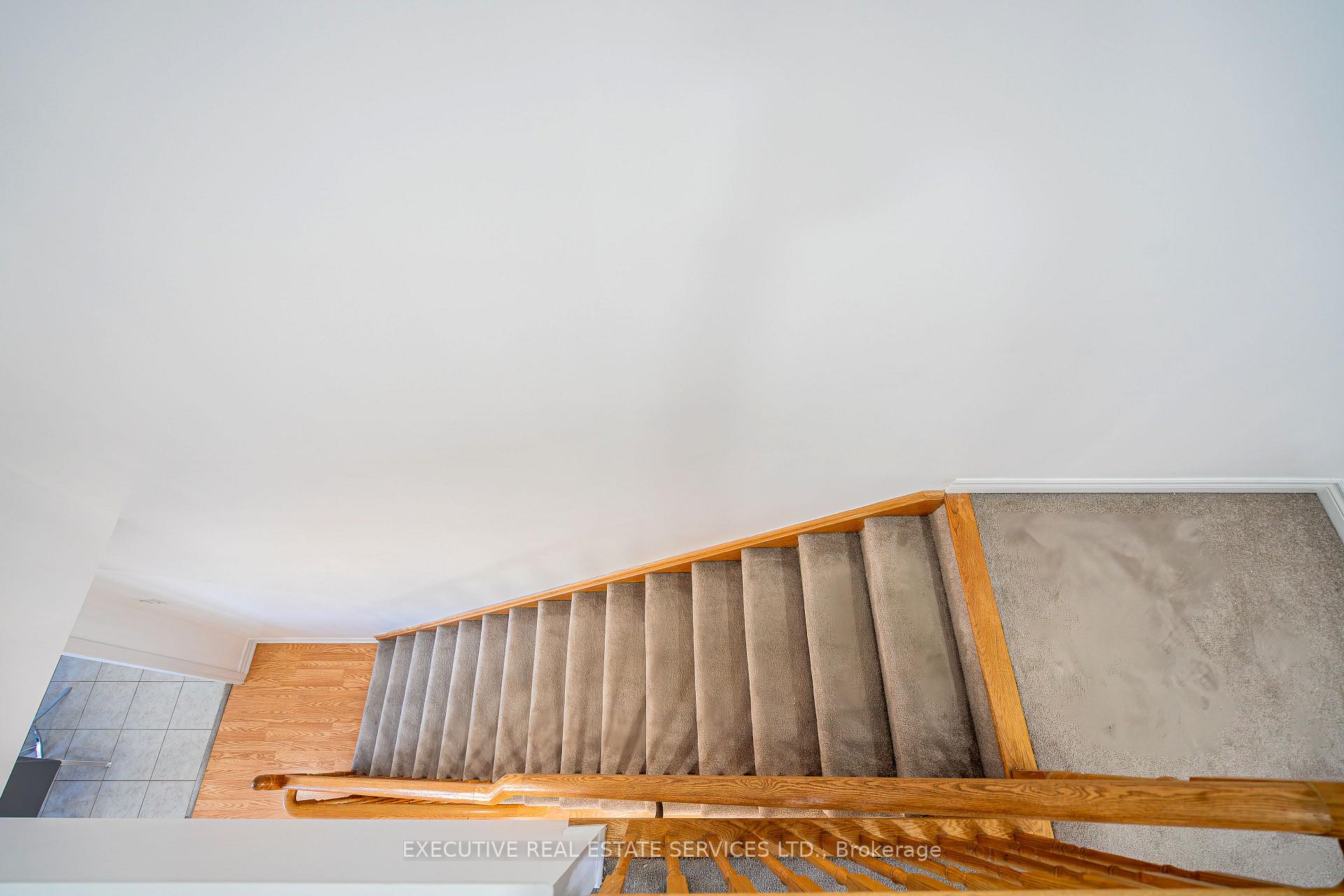 Photo 75 of 110 Magdalene Crescent, Brampton, Heart Lake East — HOMEH