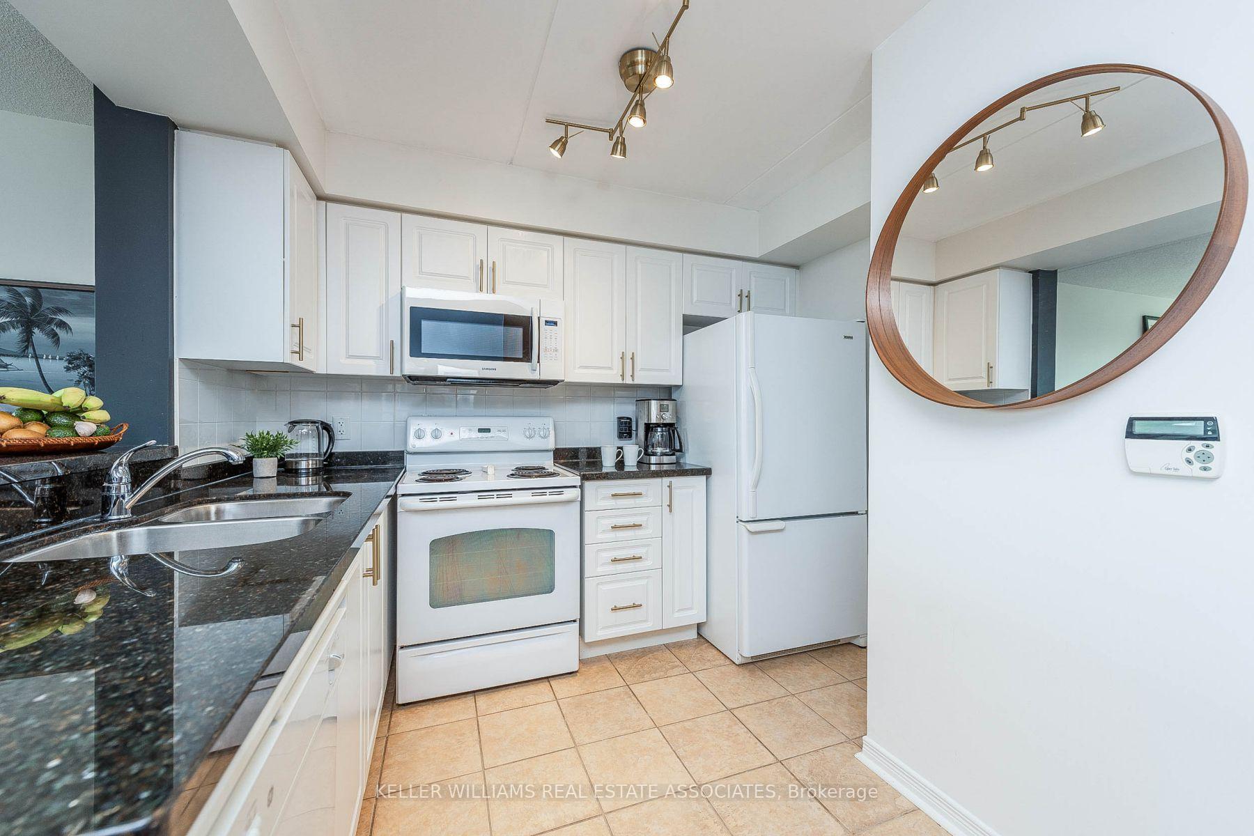 Photo 12 of Unit 208, 35 Via Rosedale, Brampton, Sandringham-Wellington — HOMEH