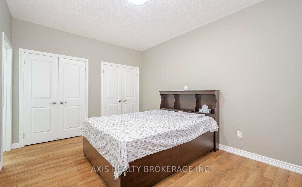 Photo 17 of 25 Fruitvale Circle, Brampton, Northwest Brampton — HOMEH