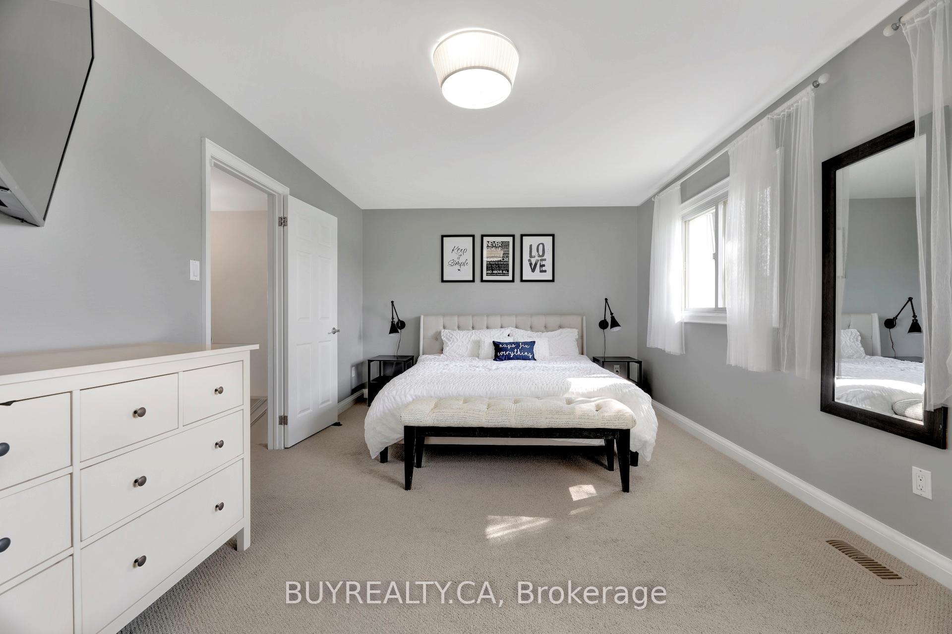 Photo 21 of Unit 72, 104 Poplar Crescent, Aurora, Aurora Highlands — HOMEH