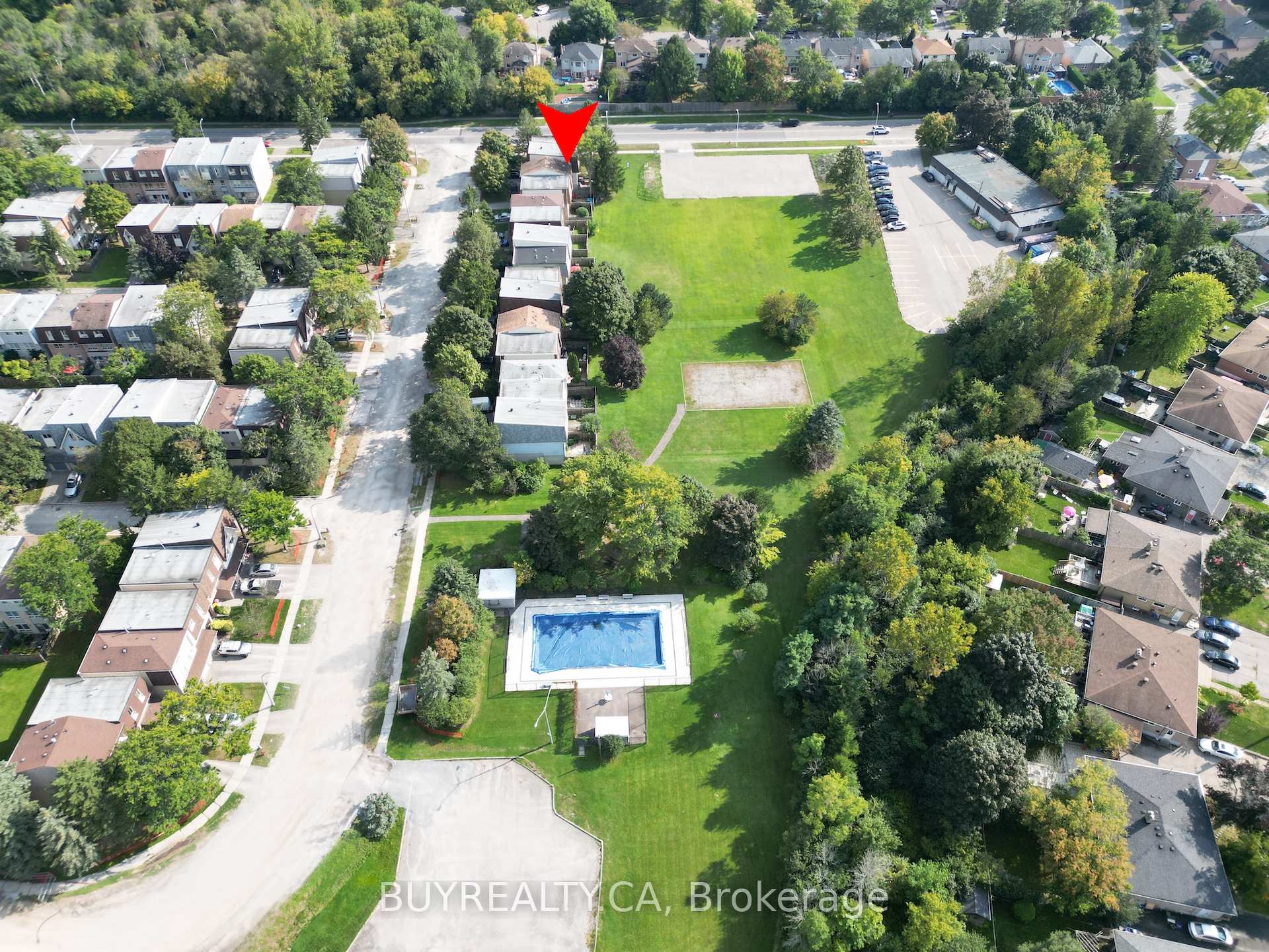 Photo 37 of Unit 72, 104 Poplar Crescent, Aurora, Aurora Highlands — HOMEH