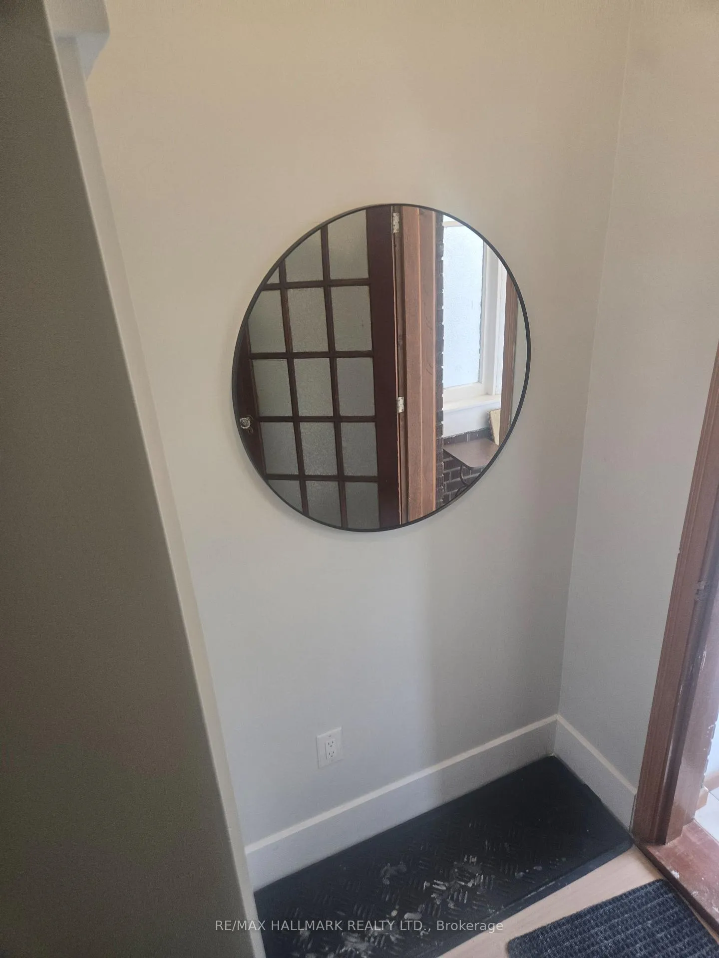 Photo 10 of Unit Main, 251 Silverthorn Avenue, Toronto, Weston-Pellam Park — HOMEH