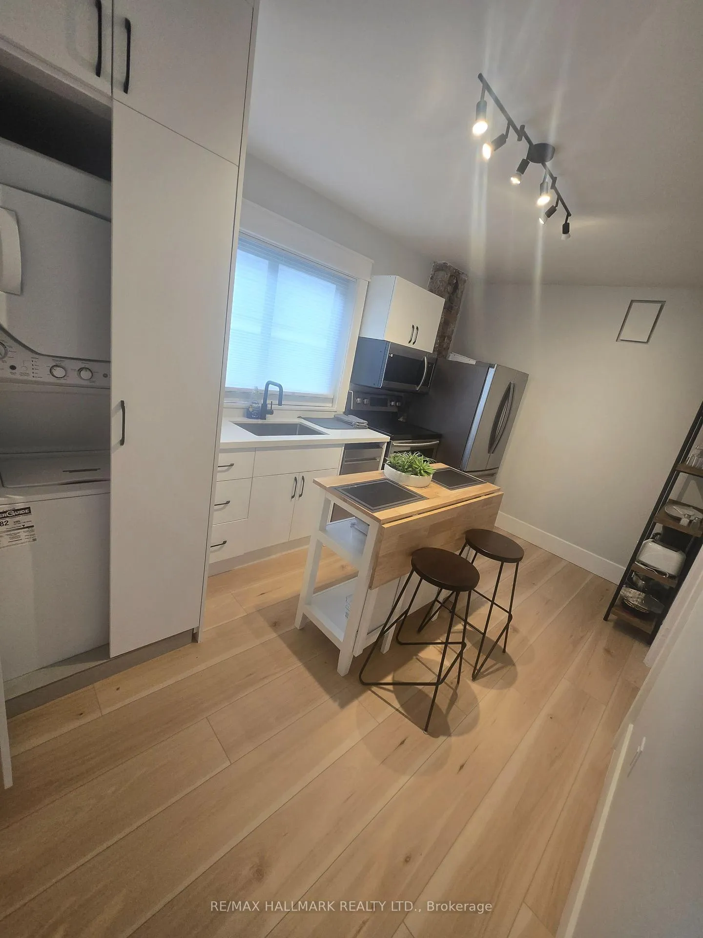 Photo 32 of Unit Main, 251 Silverthorn Avenue, Toronto, Weston-Pellam Park — HOMEH