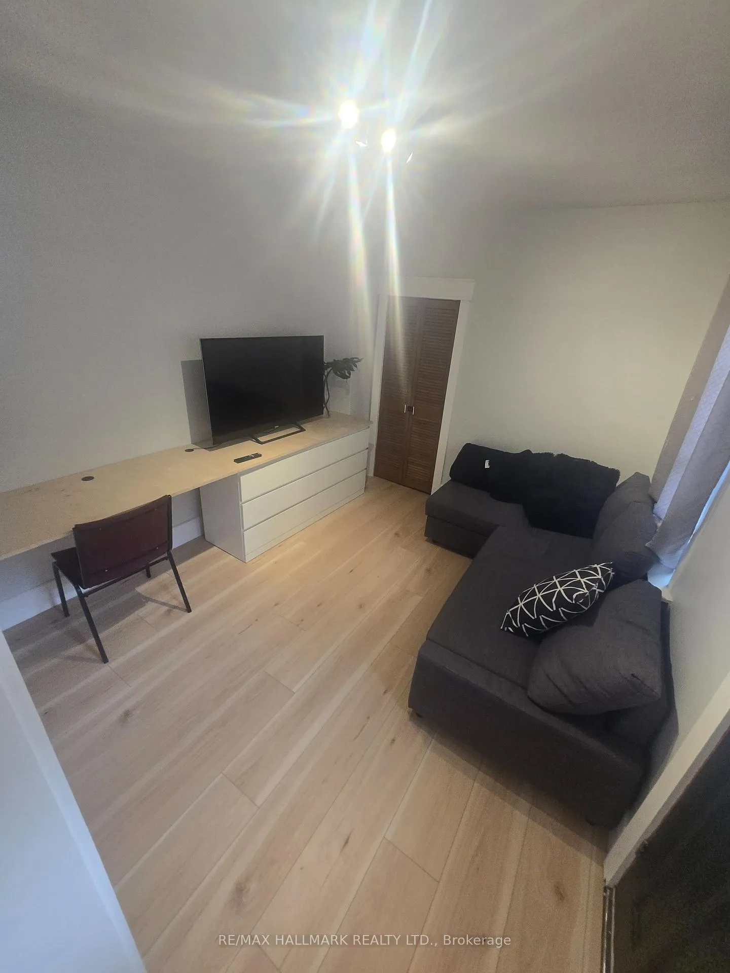 Photo 33 of Unit Main, 251 Silverthorn Avenue, Toronto, Weston-Pellam Park — HOMEH