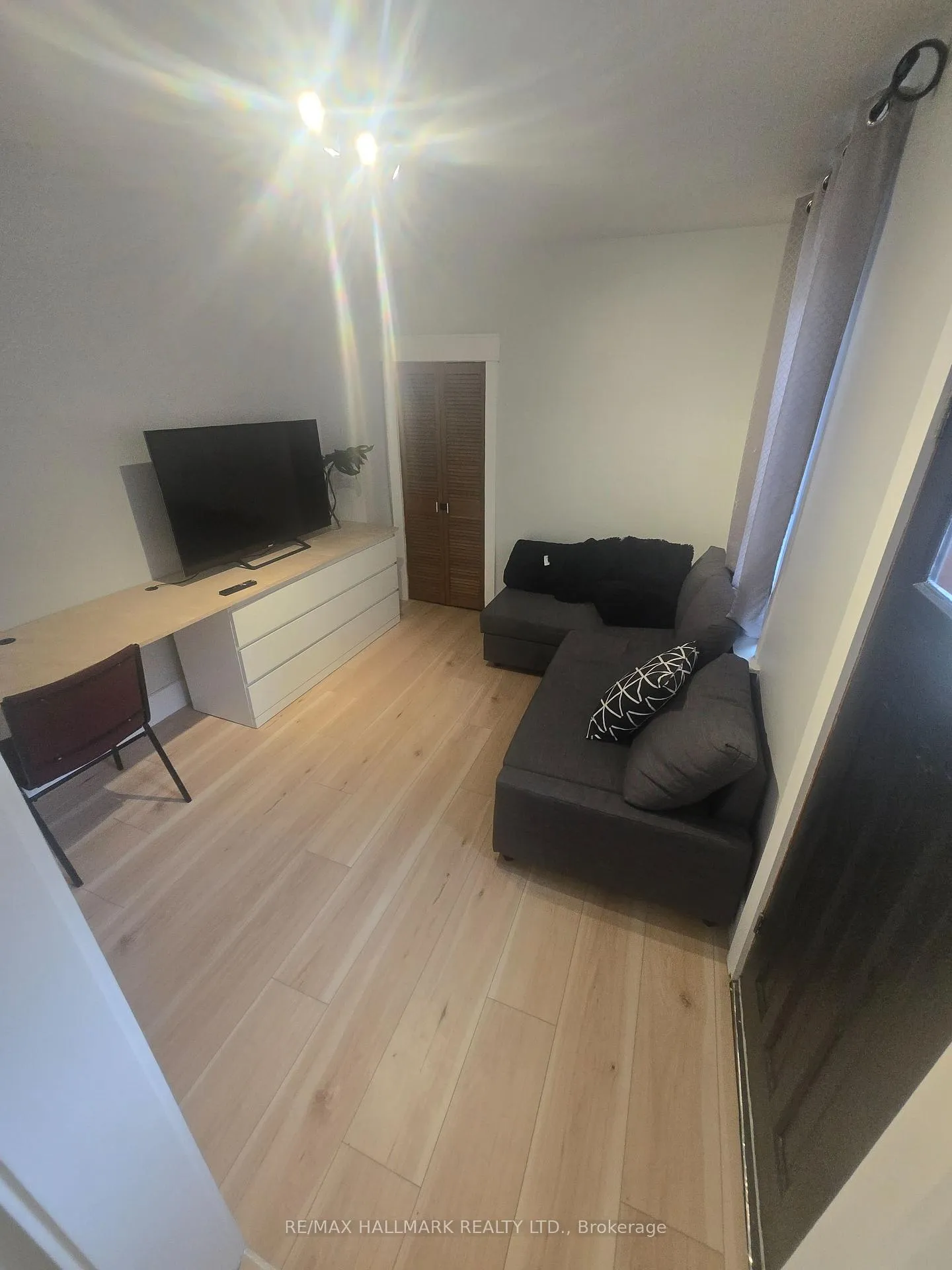 Photo 35 of Unit Main, 251 Silverthorn Avenue, Toronto, Weston-Pellam Park — HOMEH